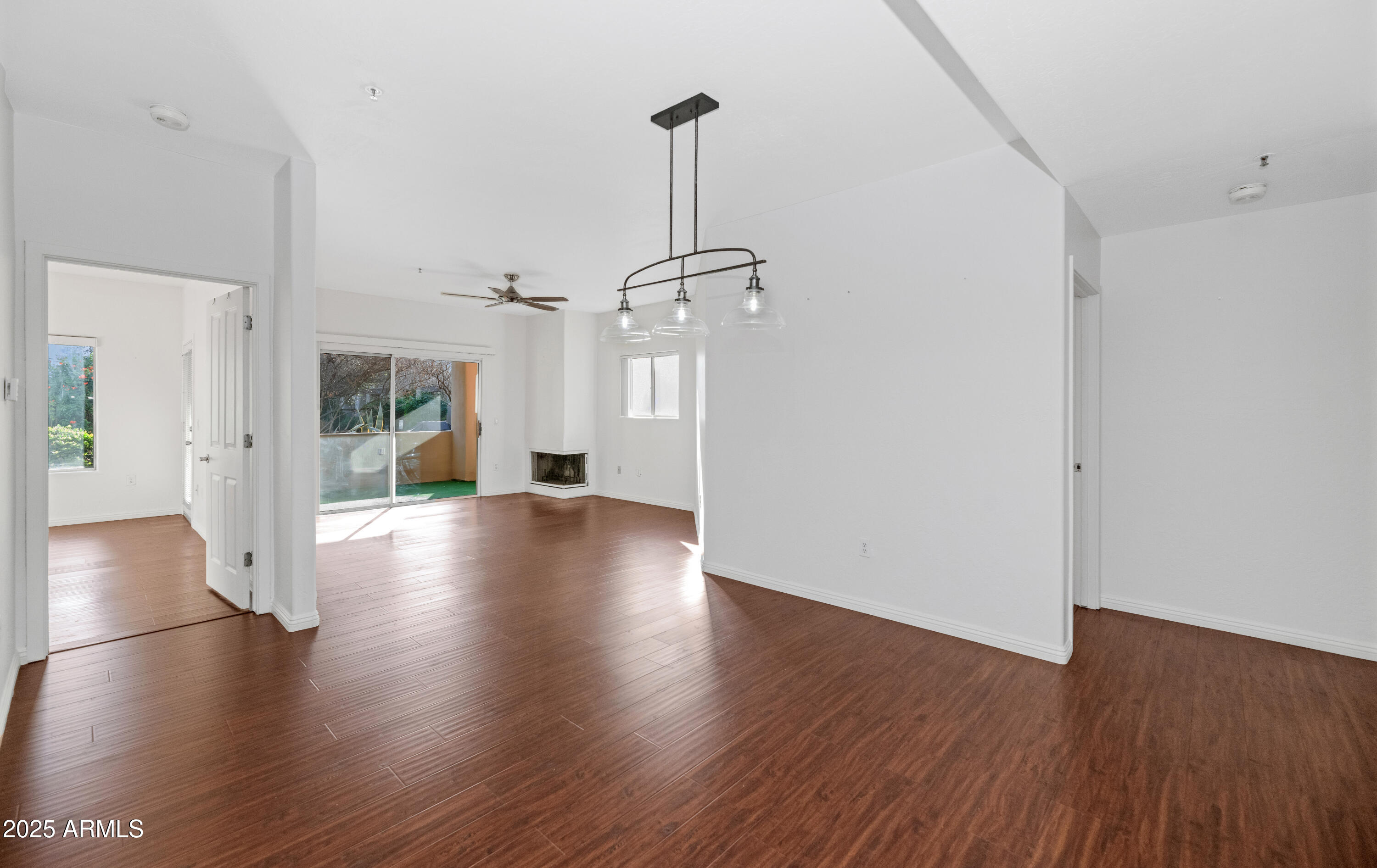 11260 N 92ND Street # 1060