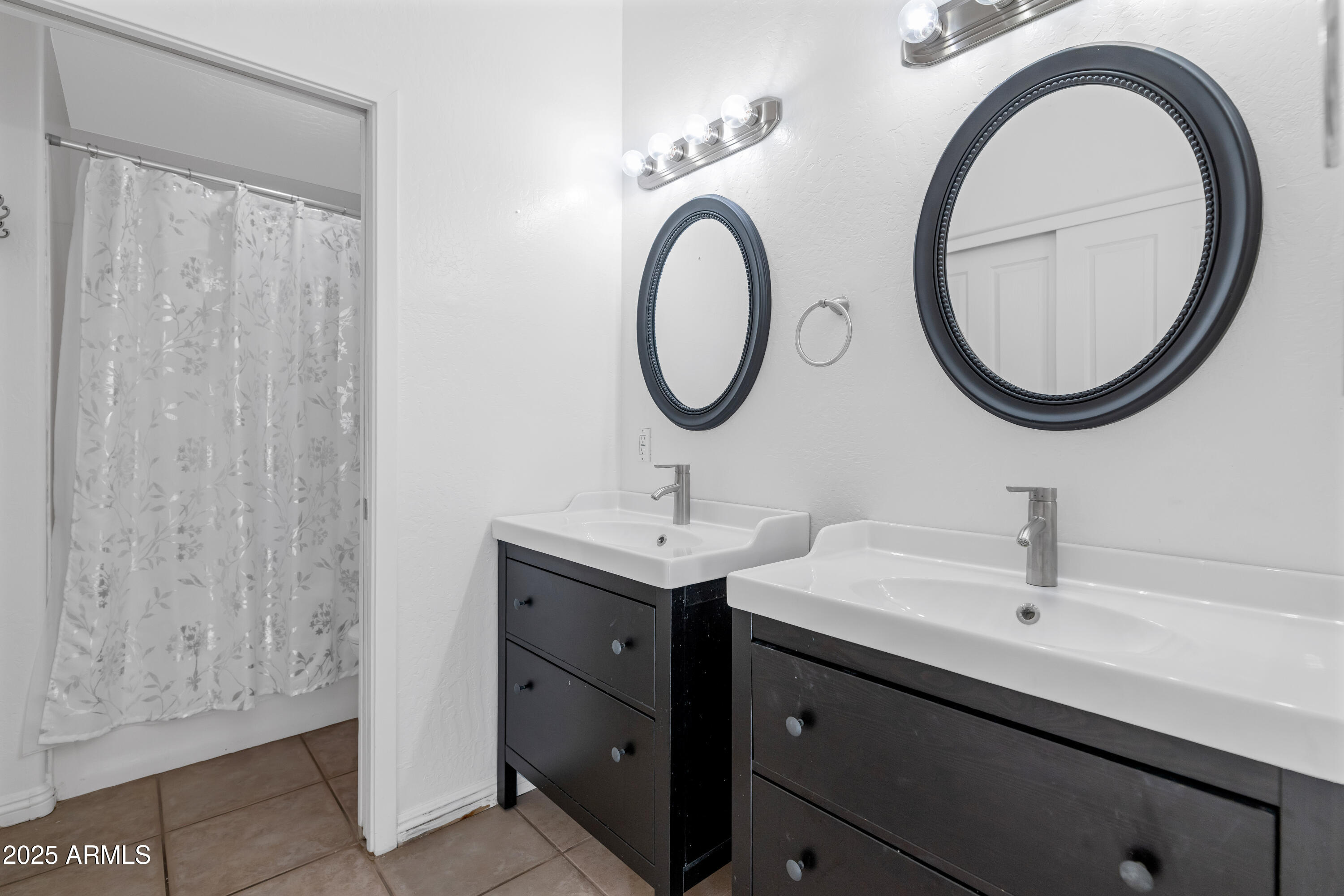 11260 N 92ND Street # 1060