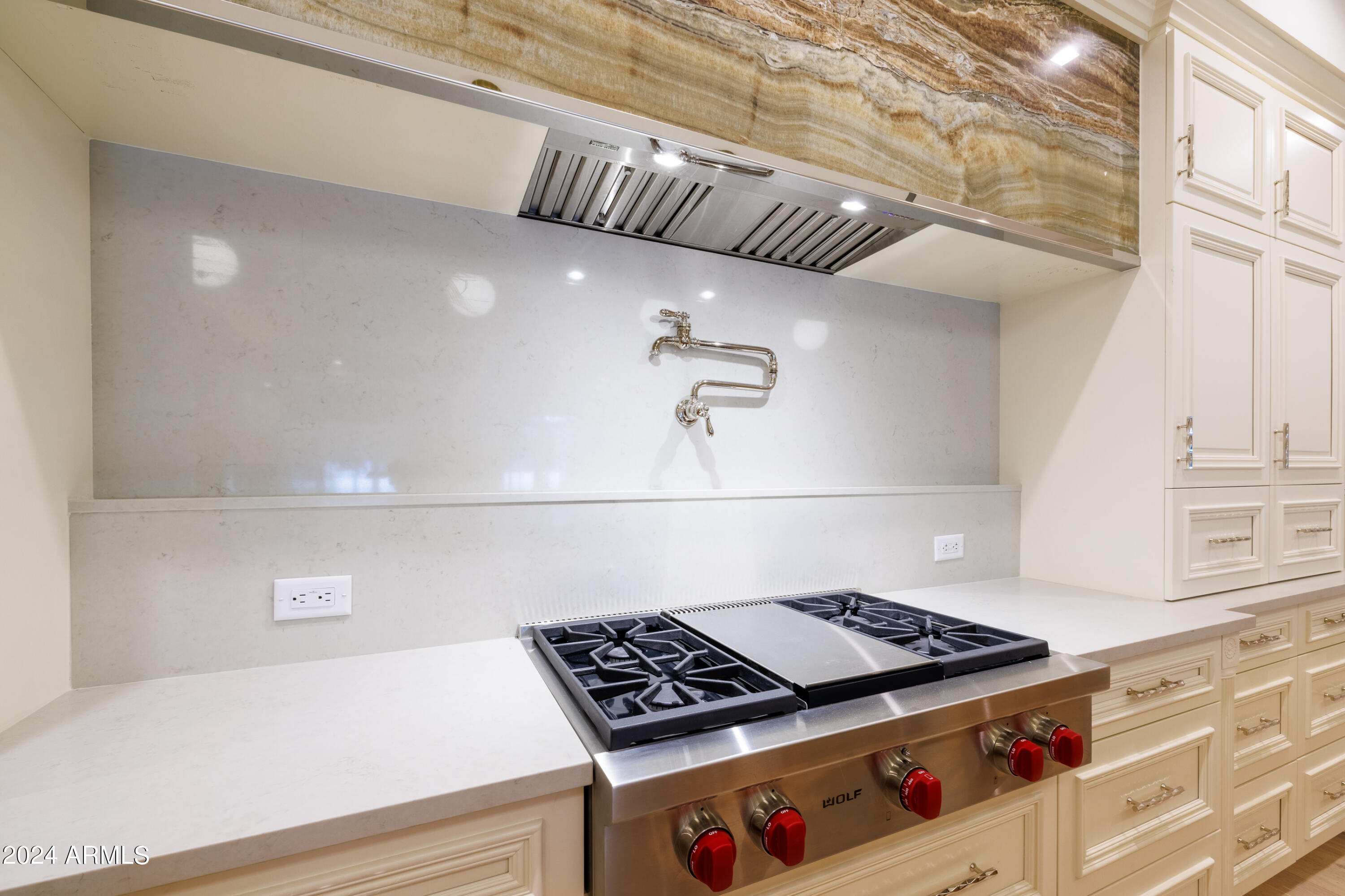 4240 E Camelback Road # 413