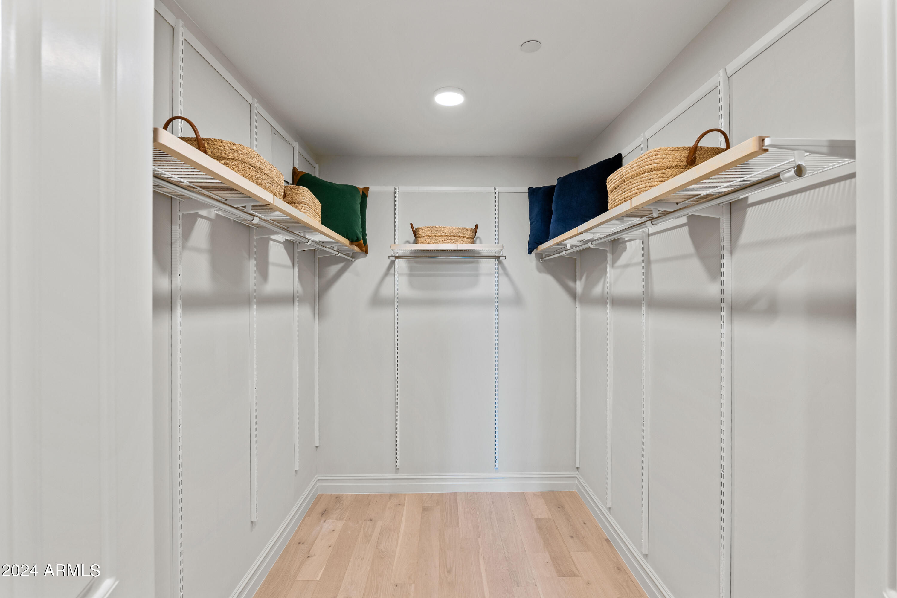 4240 E Camelback Road # 413