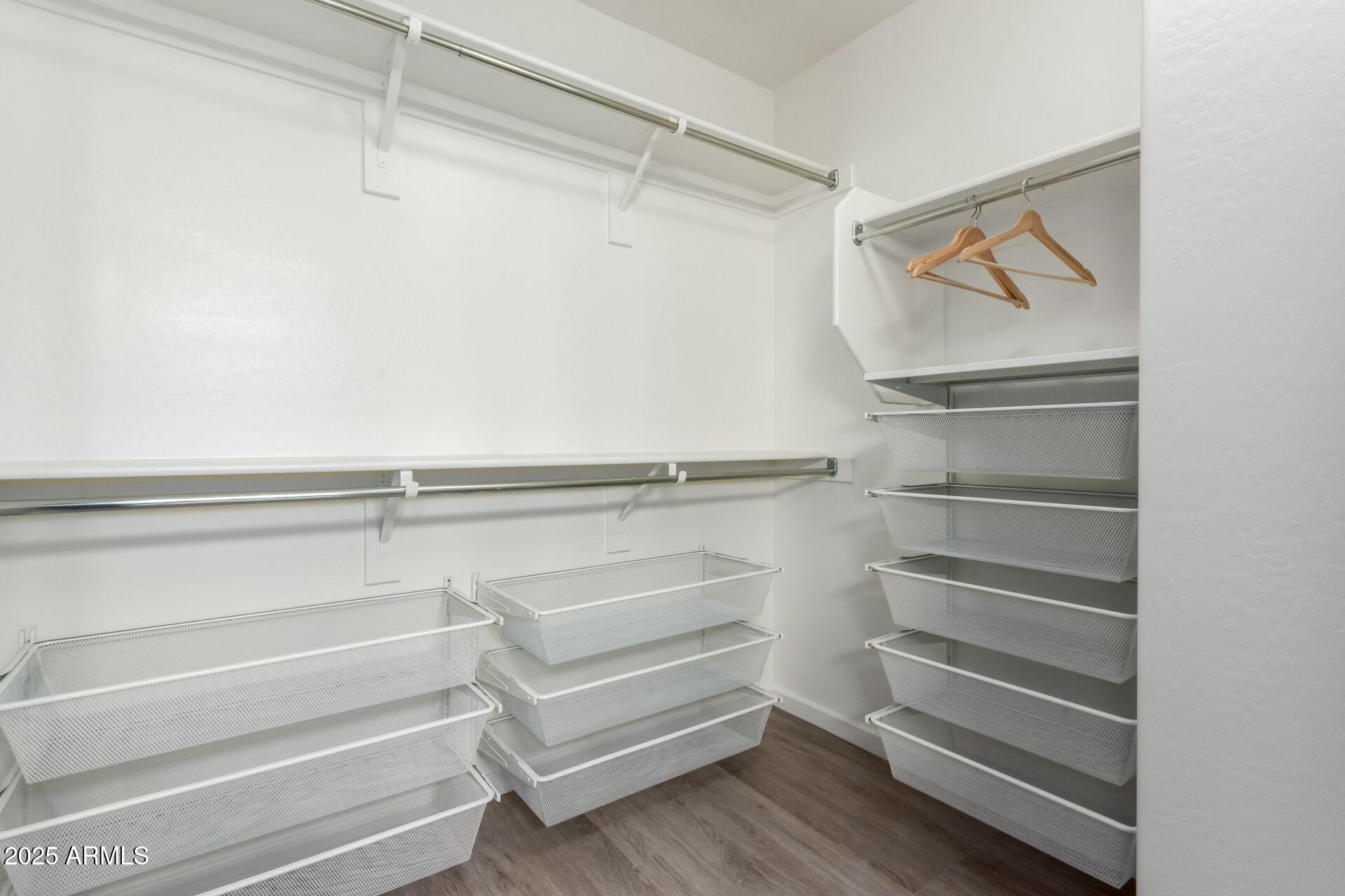 2360 E HIDALGO Avenue