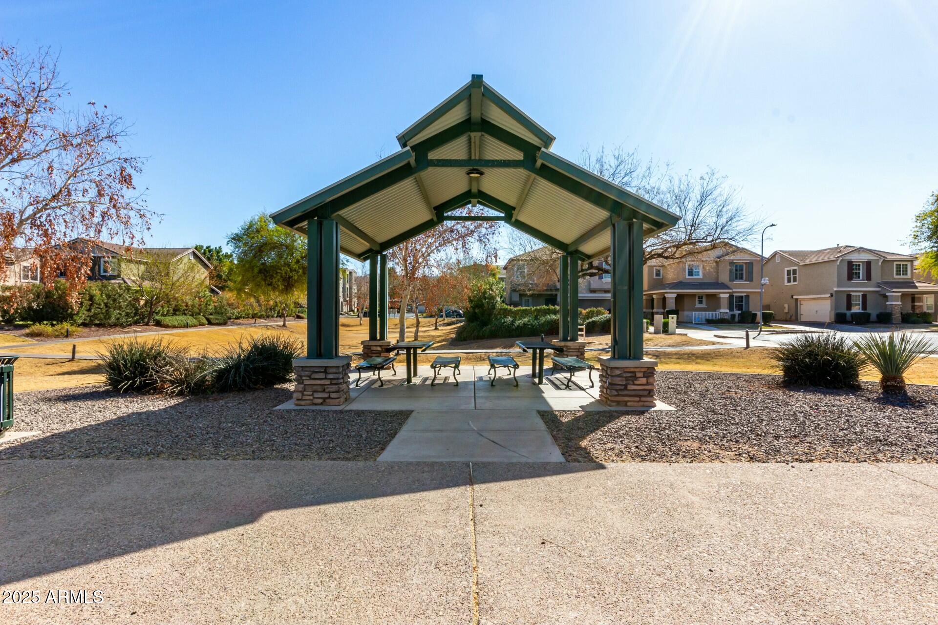 2360 E HIDALGO Avenue