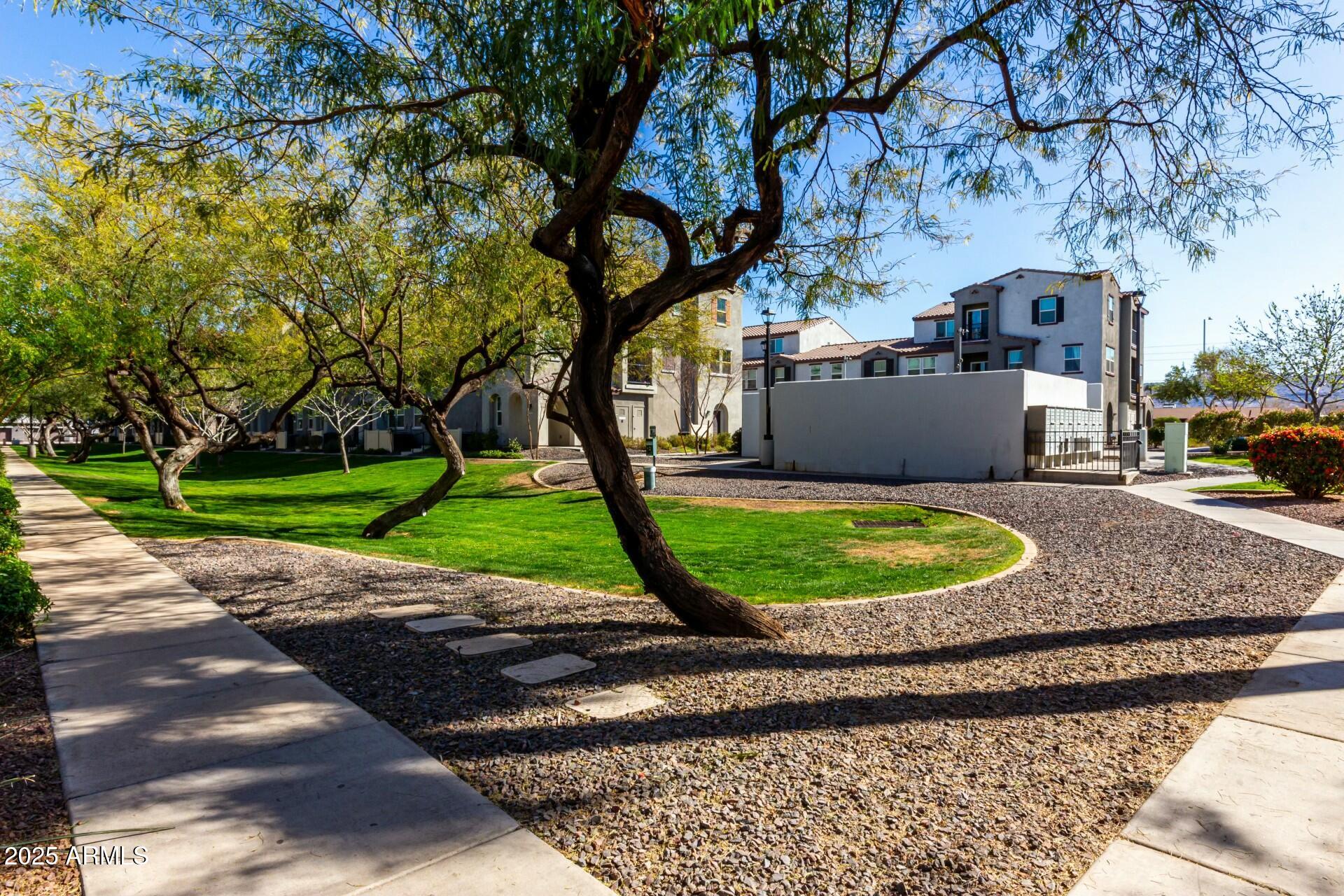 2360 E HIDALGO Avenue