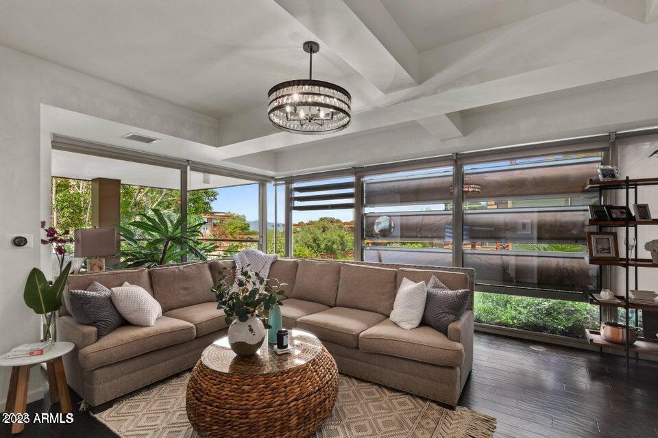 7157 E RANCHO VISTA Drive # 6011