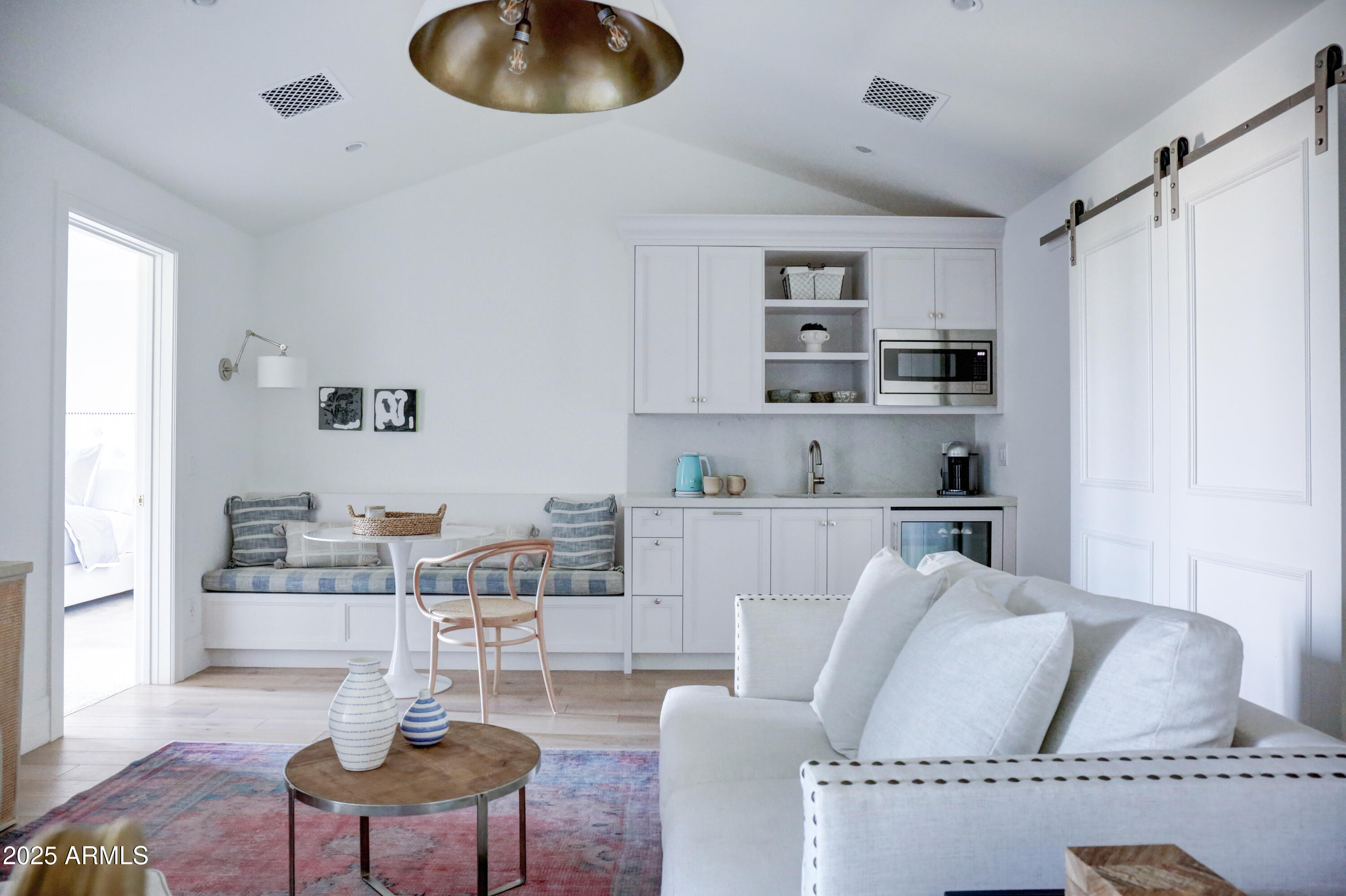 5144 E Calle Del Medio --