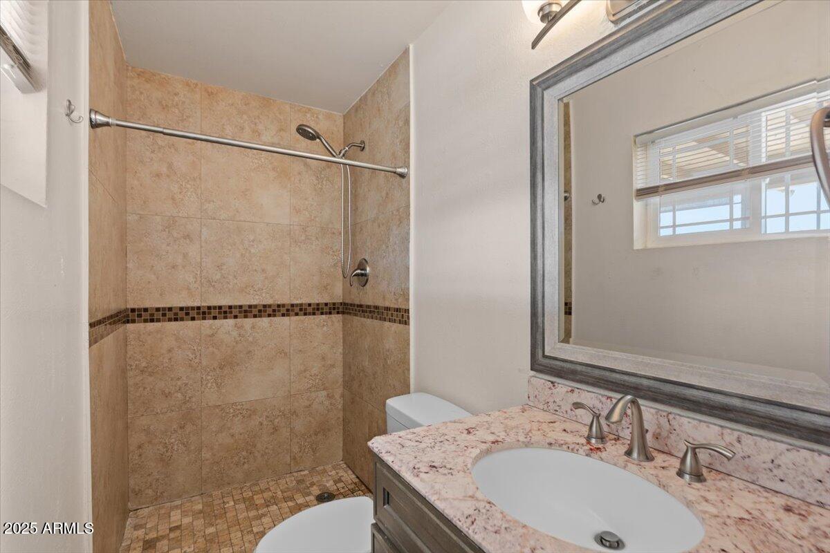 3117 W CORRINE Drive