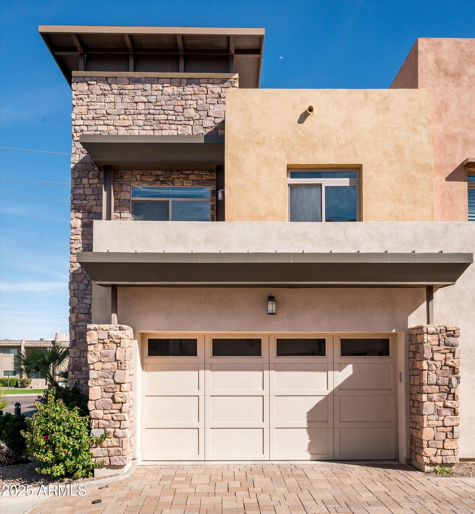 4931 N WOODMERE FAIRWAY -- # 1001
