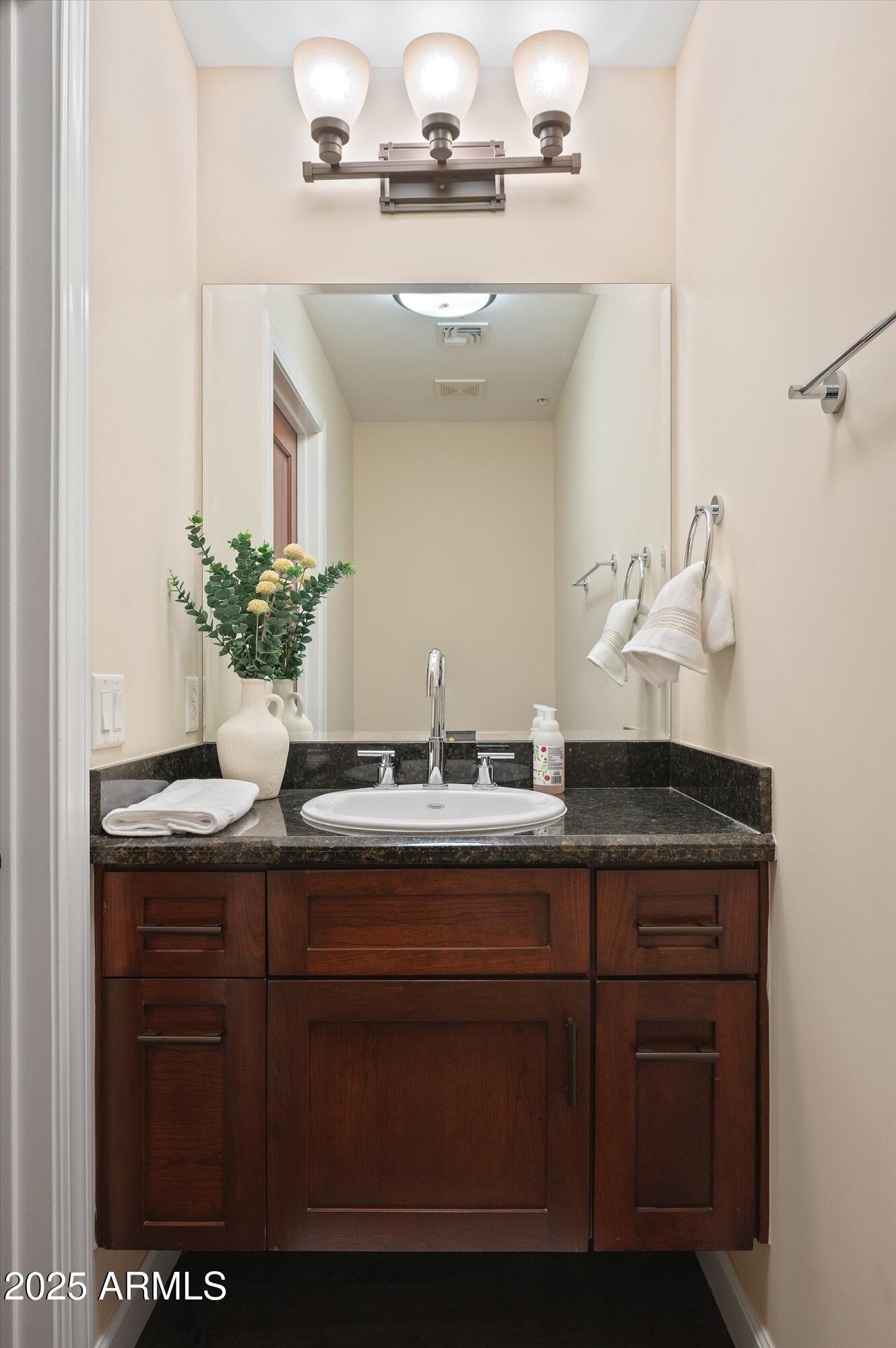 4931 N WOODMERE FAIRWAY -- # 1001