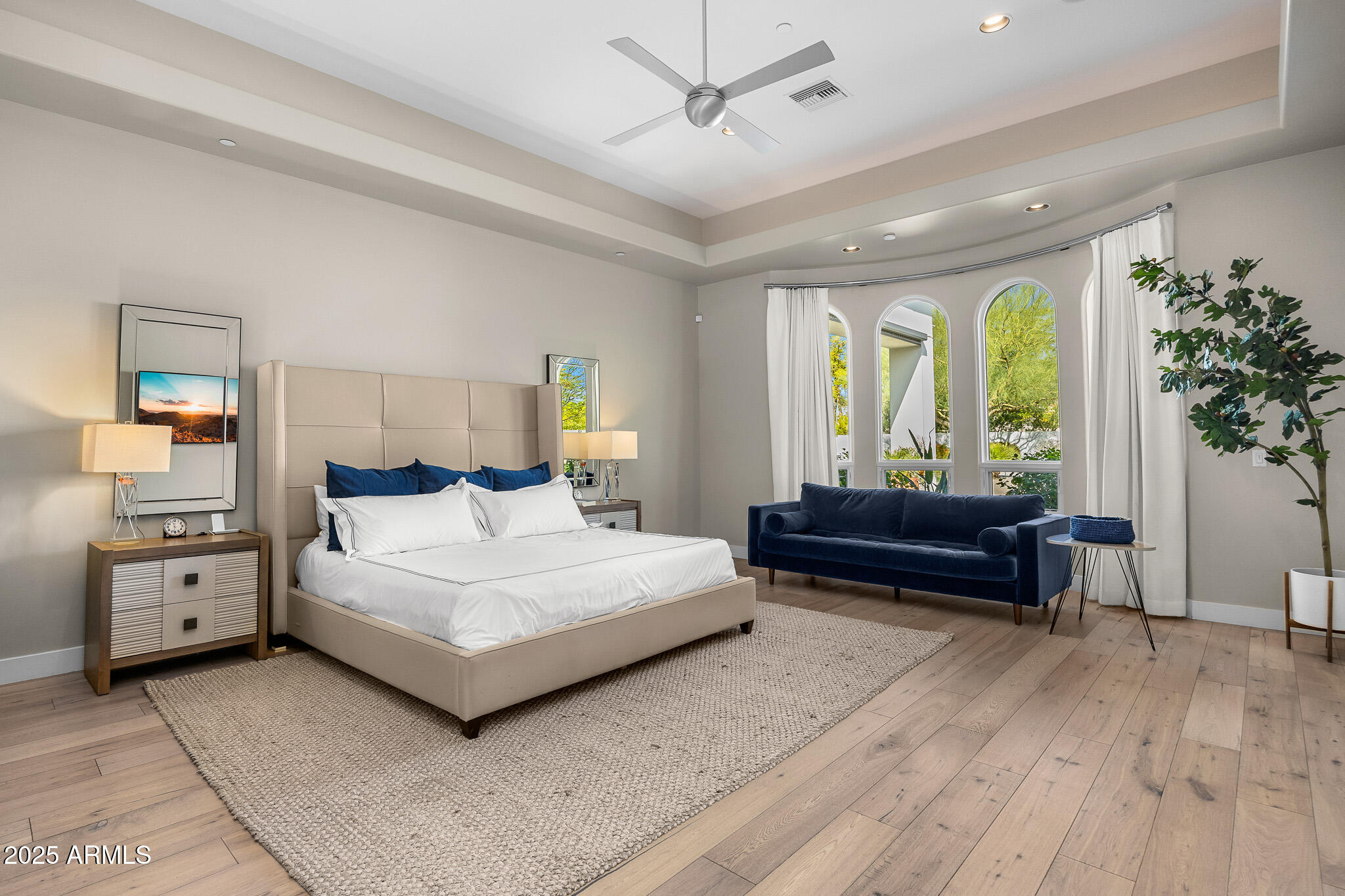 3246 E SAN MIGUEL Place