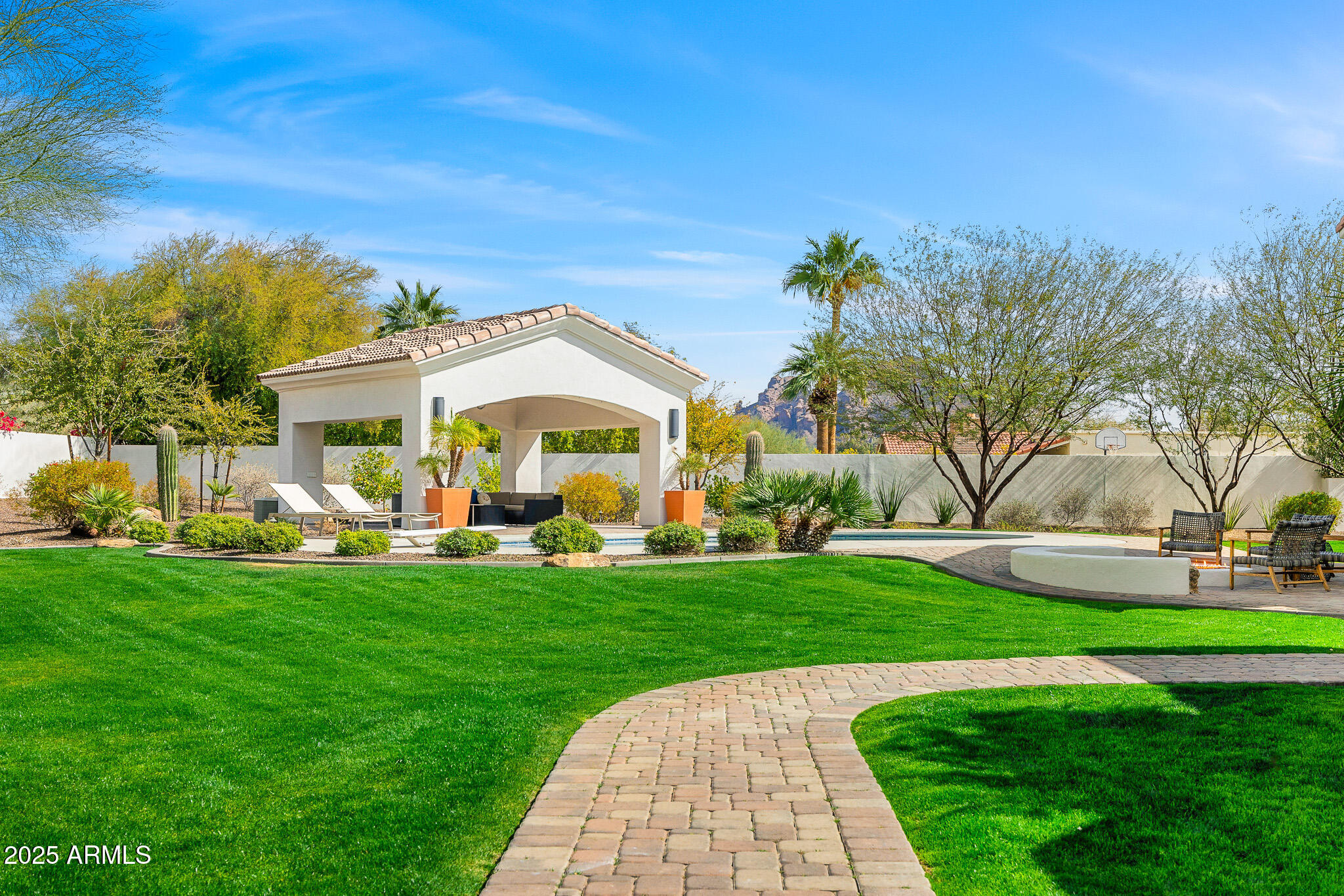 3246 E SAN MIGUEL Place