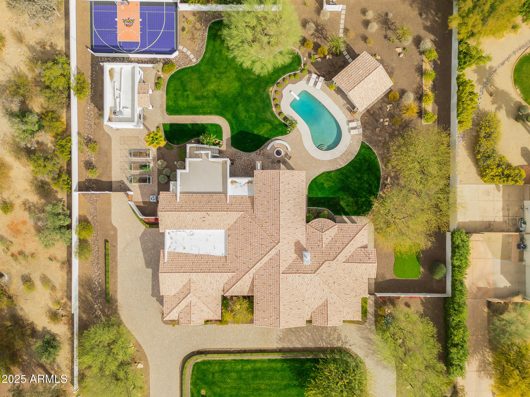 3246 E SAN MIGUEL Place