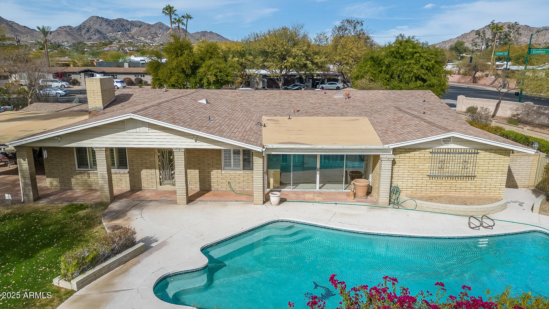 4349 E STANFORD Drive