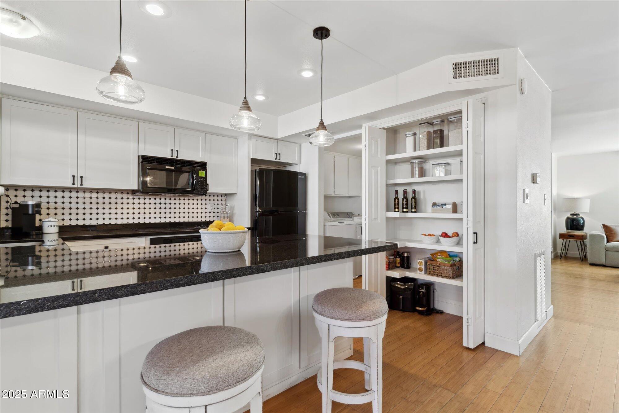 5020 N GRANITE REEF Road