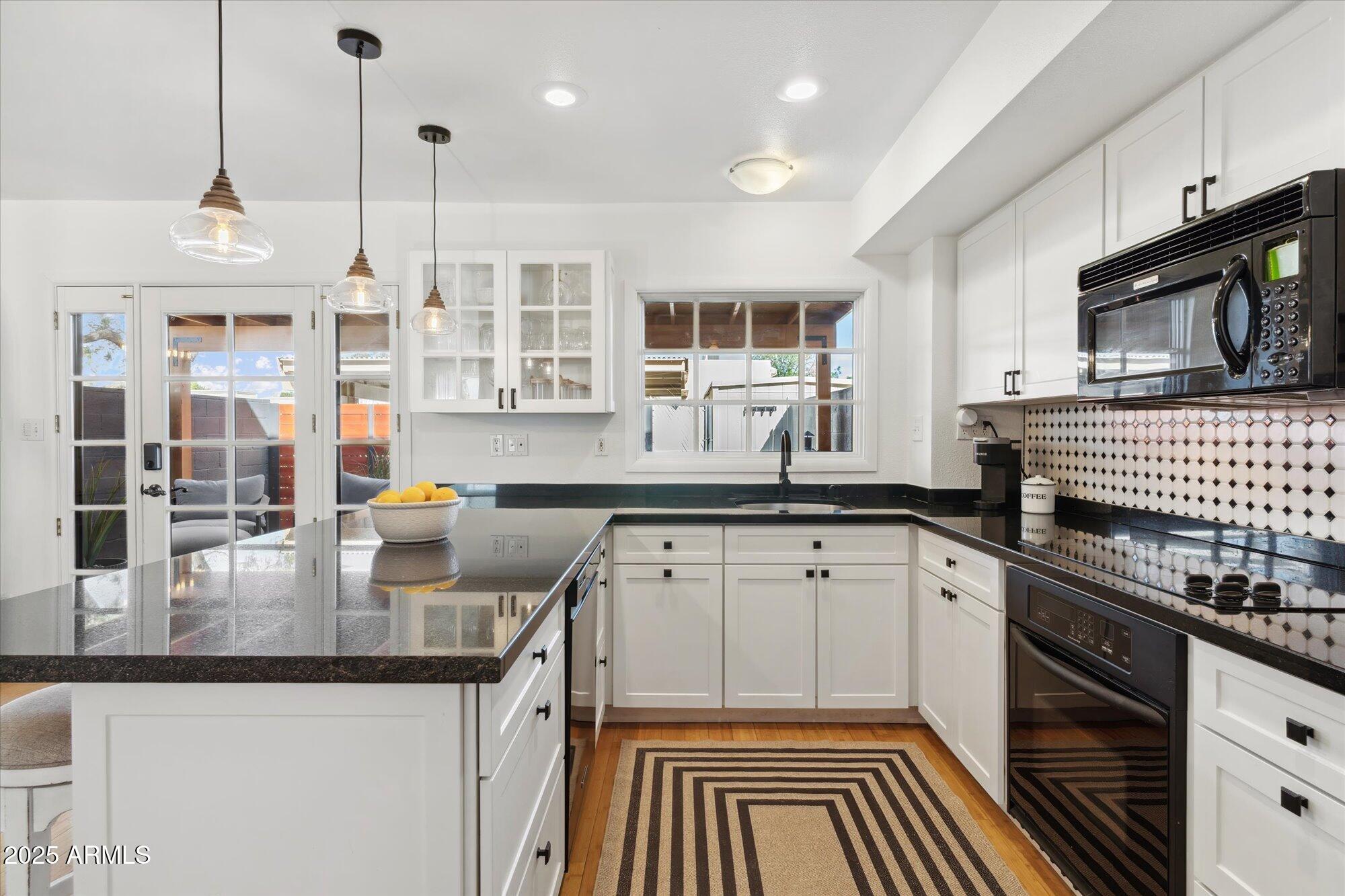 5020 N GRANITE REEF Road