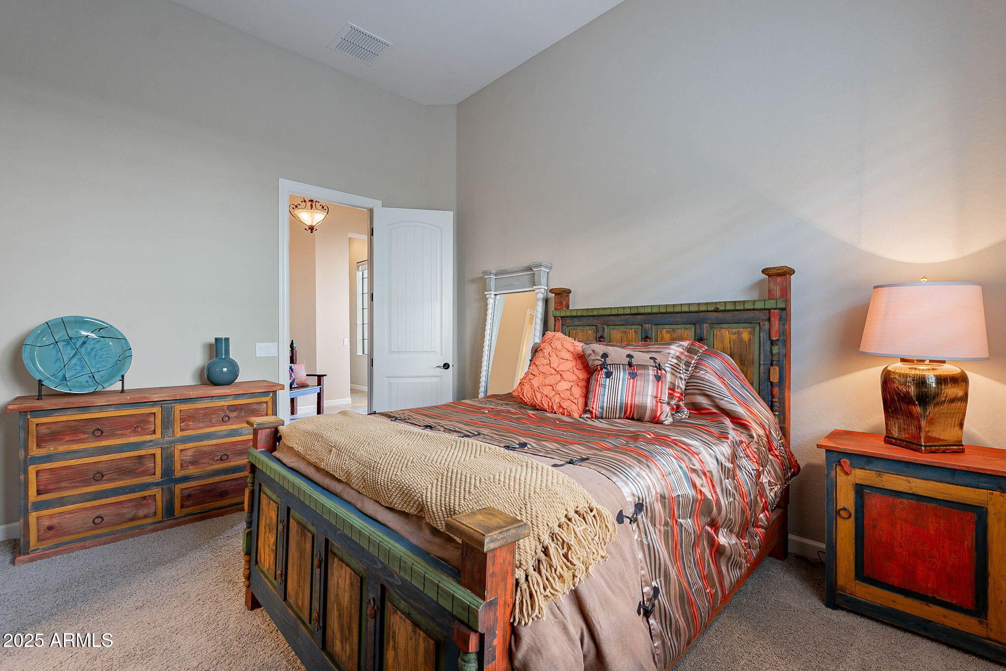 8525 E LYNWOOD Street