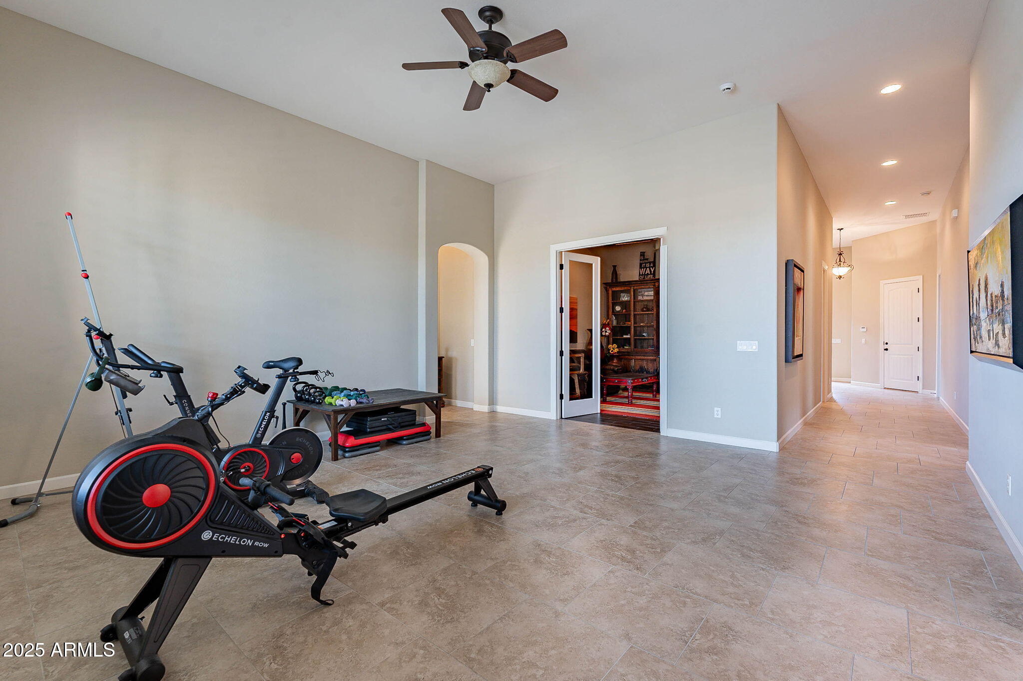 8525 E LYNWOOD Street