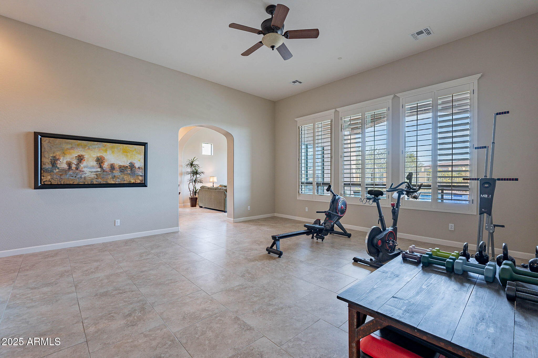 8525 E LYNWOOD Street