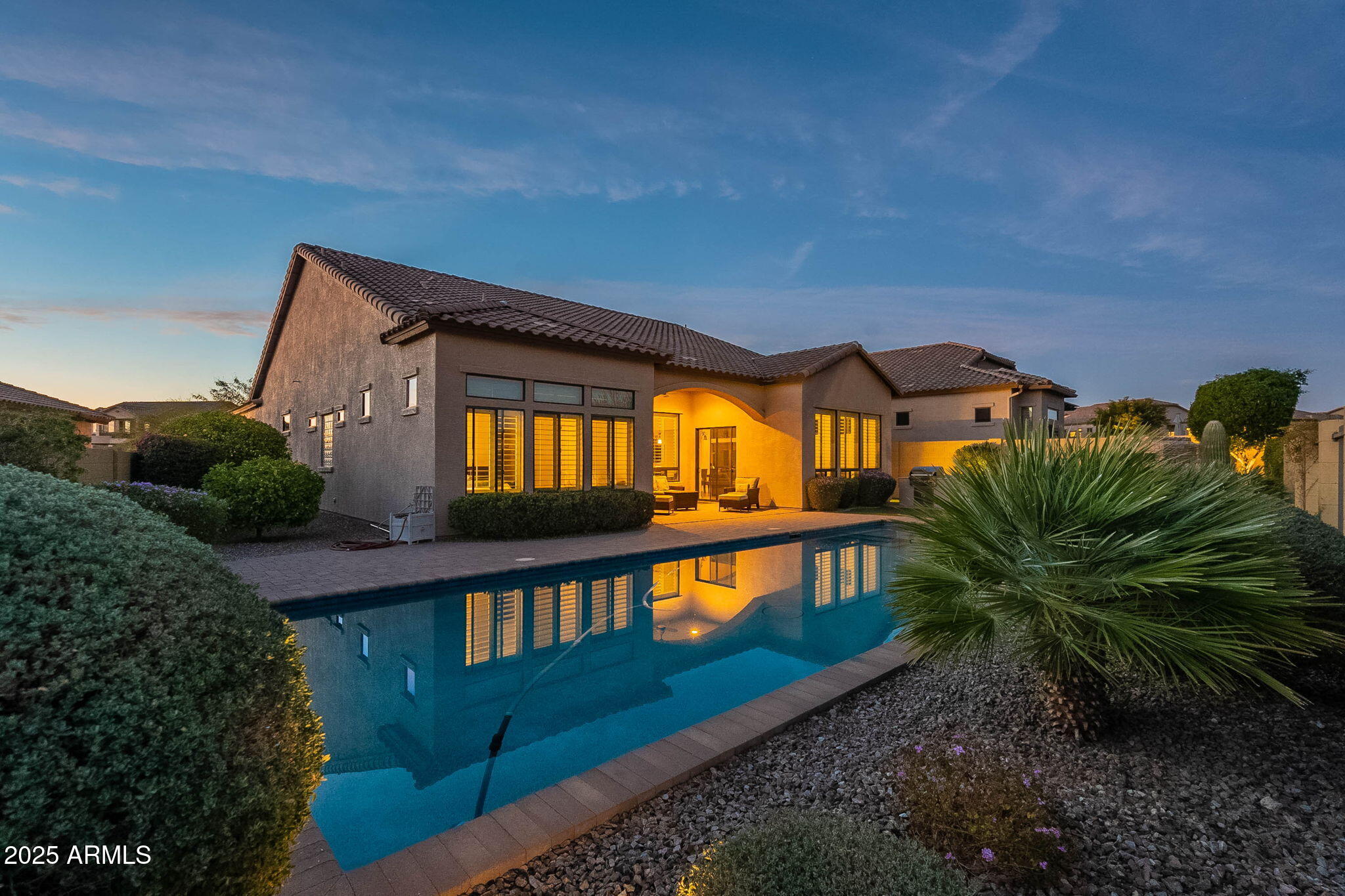 8525 E LYNWOOD Street