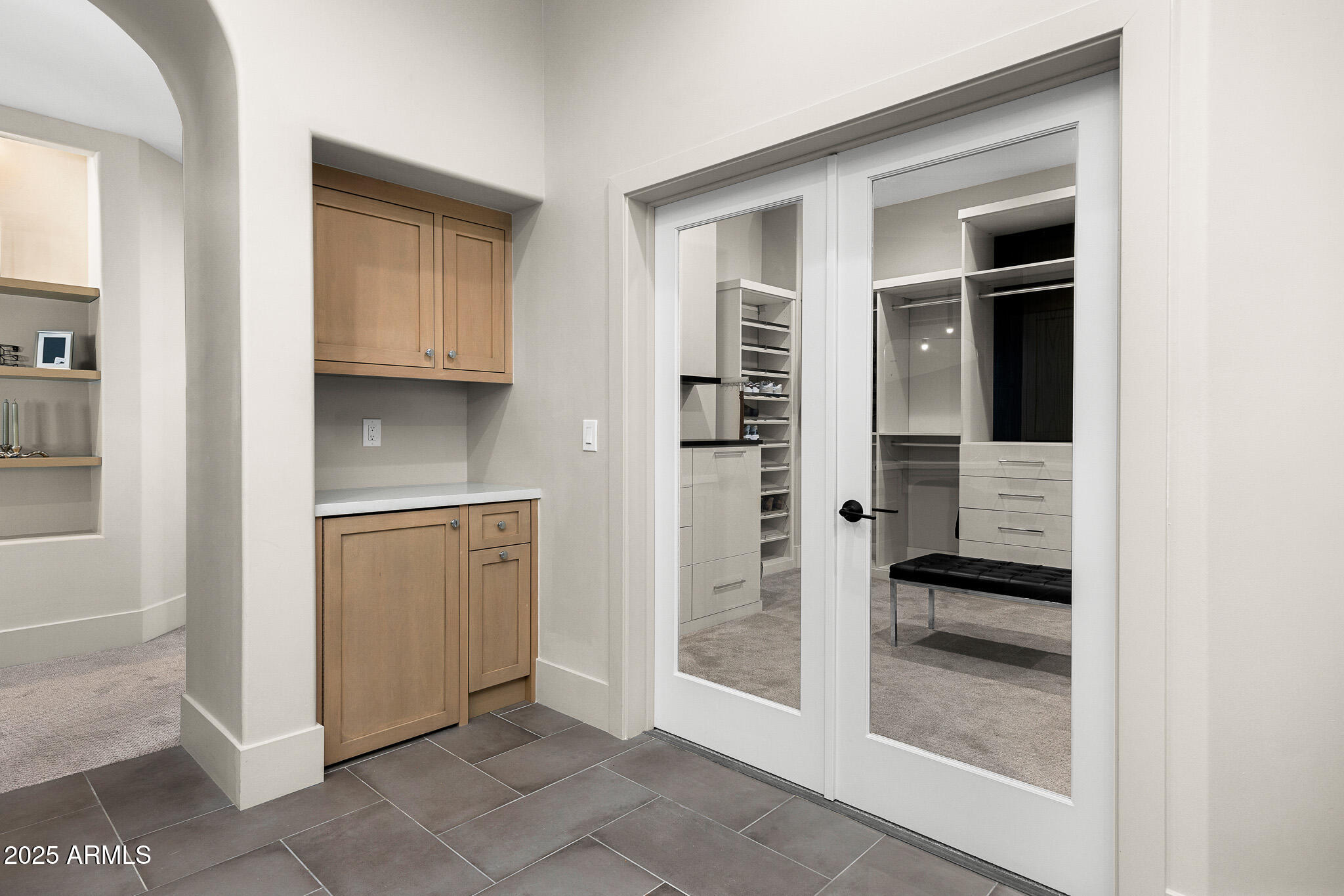 8315 N SENDERO TRES M --