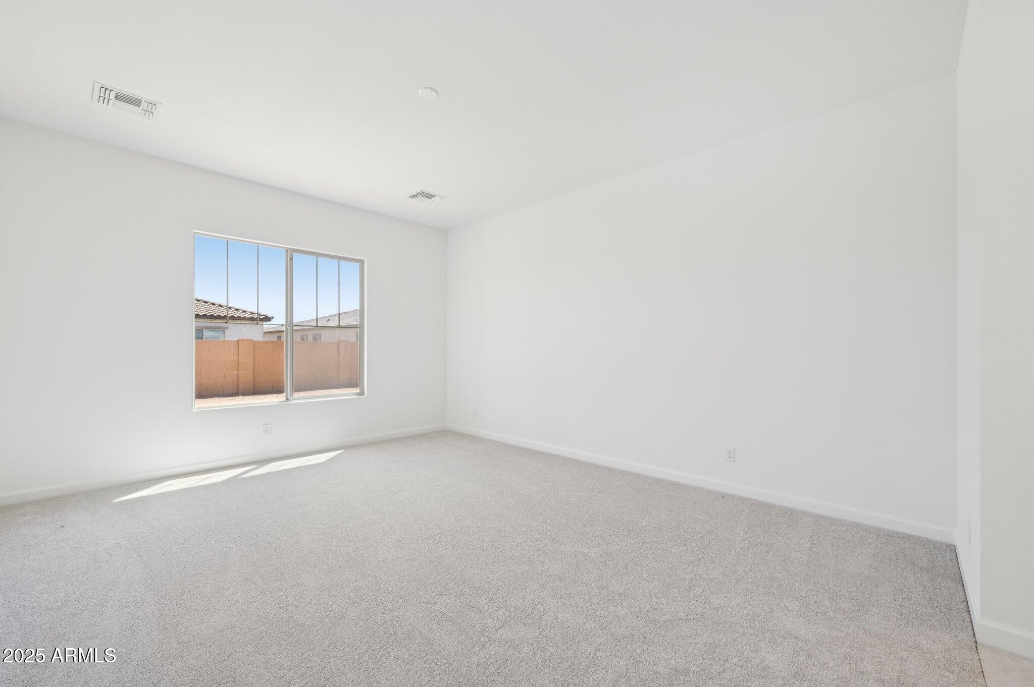 22961 E TWIN ACRES Drive