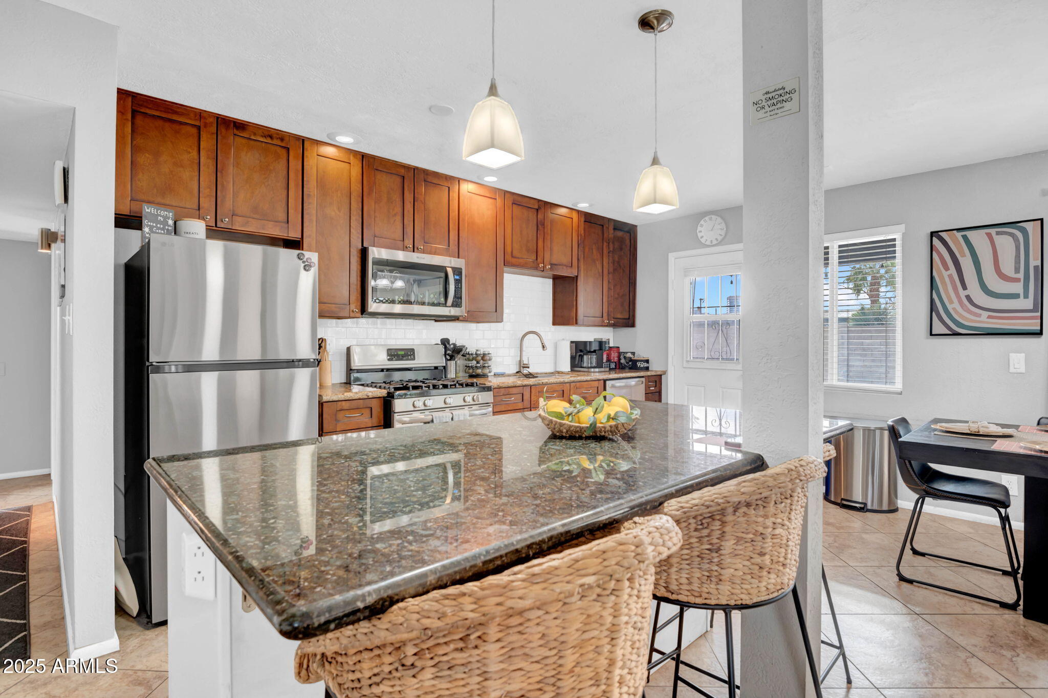 443 W MULBERRY Drive