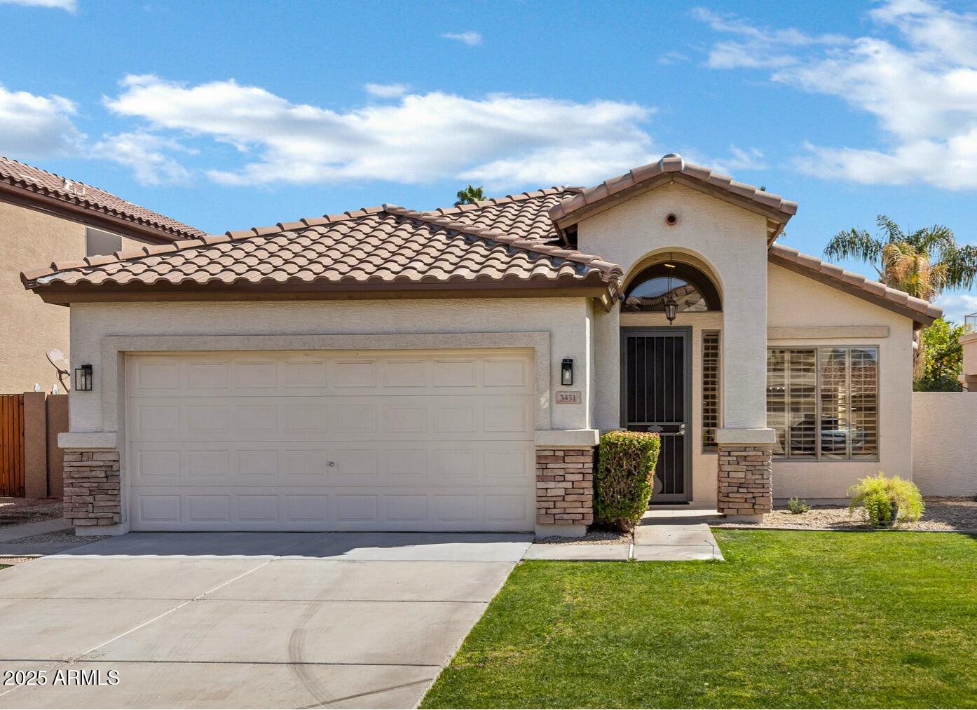 3431 S FELIX Way