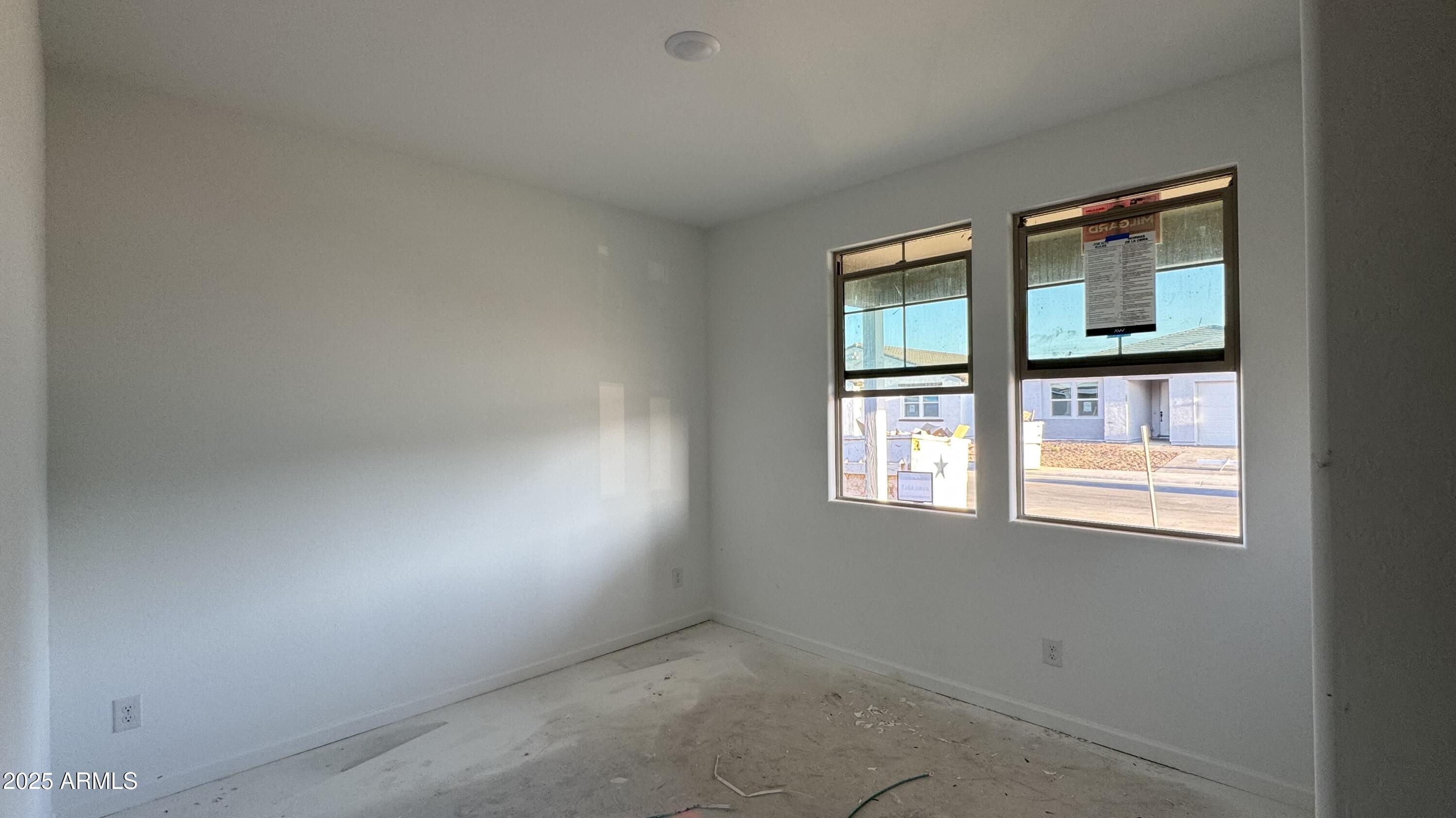 15764 W BERYL Avenue