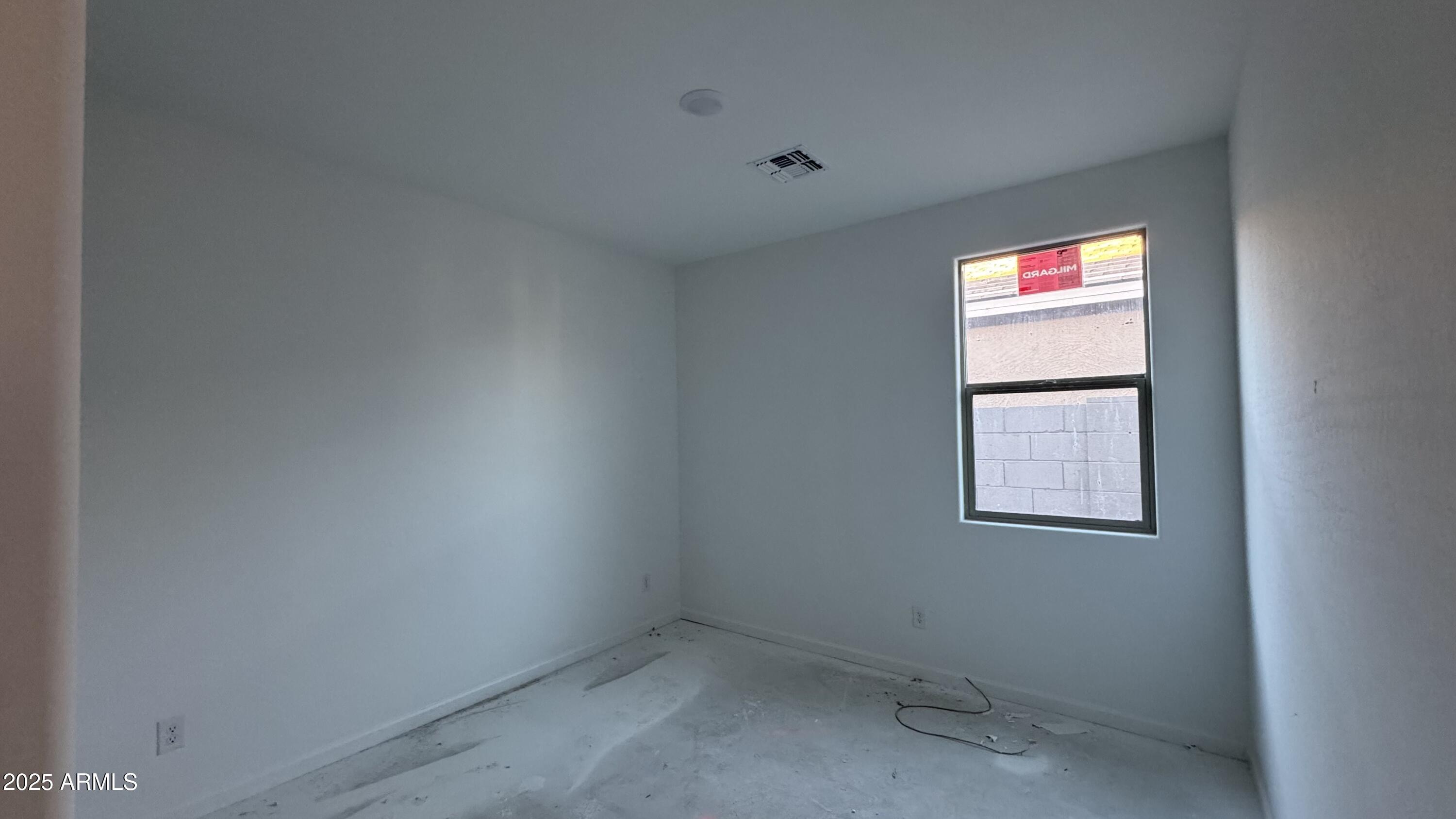 15764 W BERYL Avenue