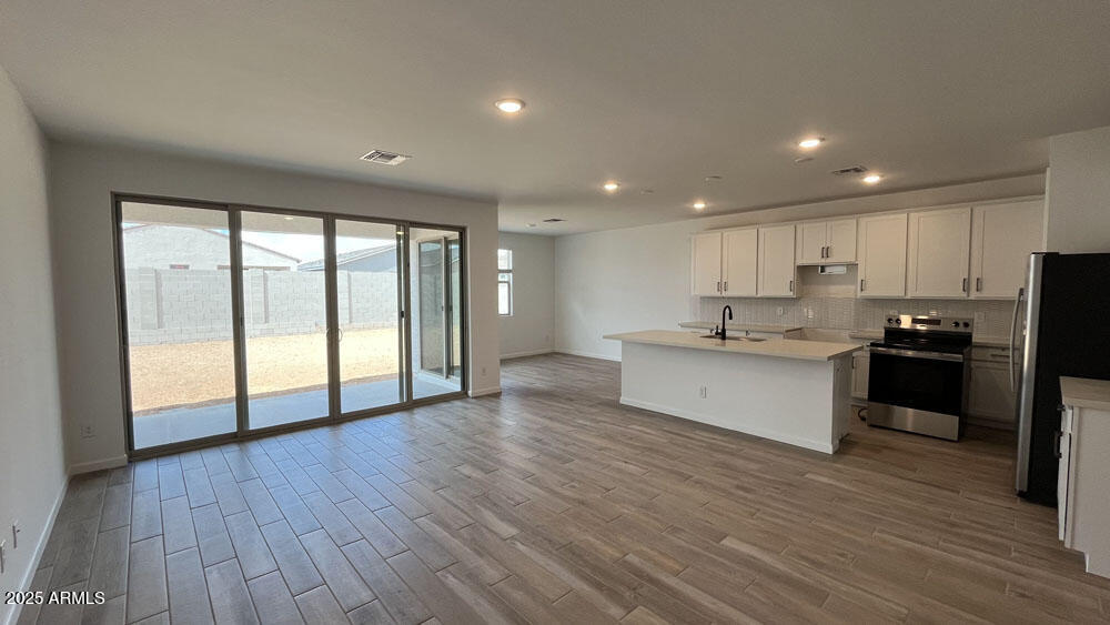 15782 W CHERYL Drive