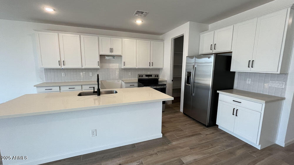 15782 W CHERYL Drive