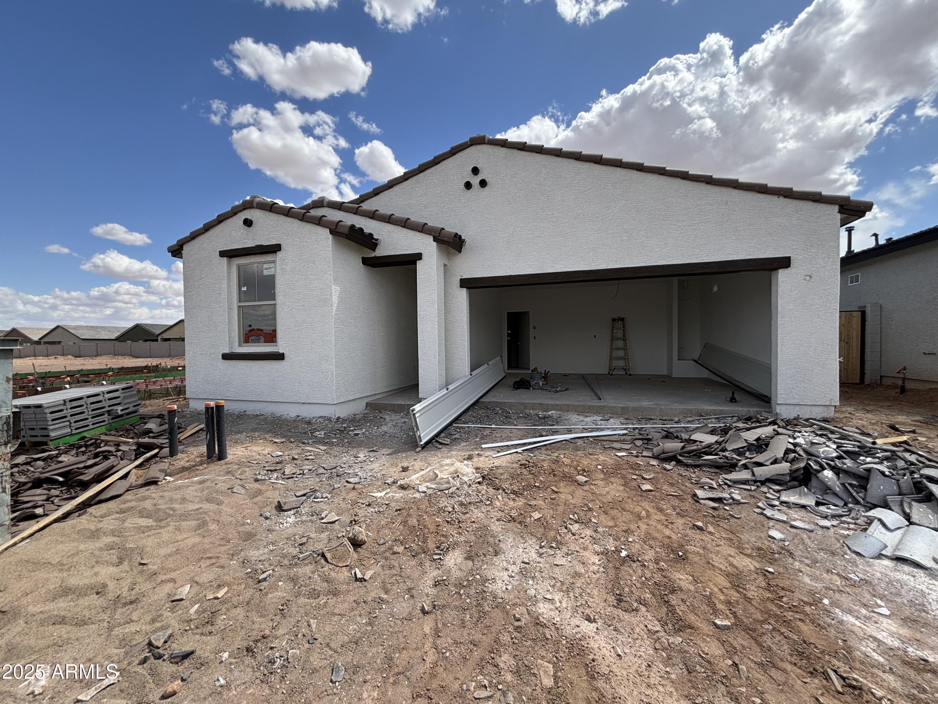 47733 W KENNER Drive