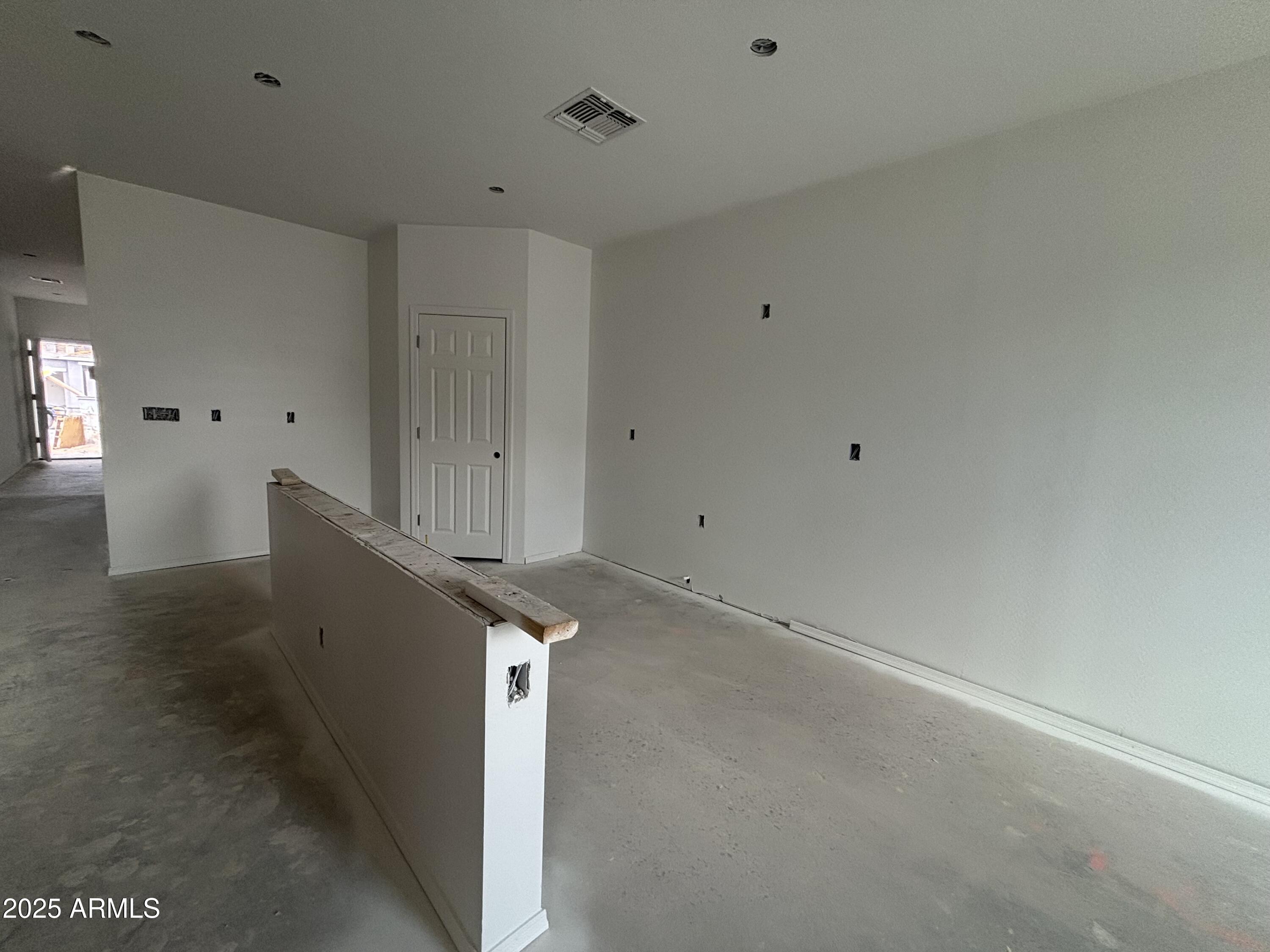 47733 W KENNER Drive