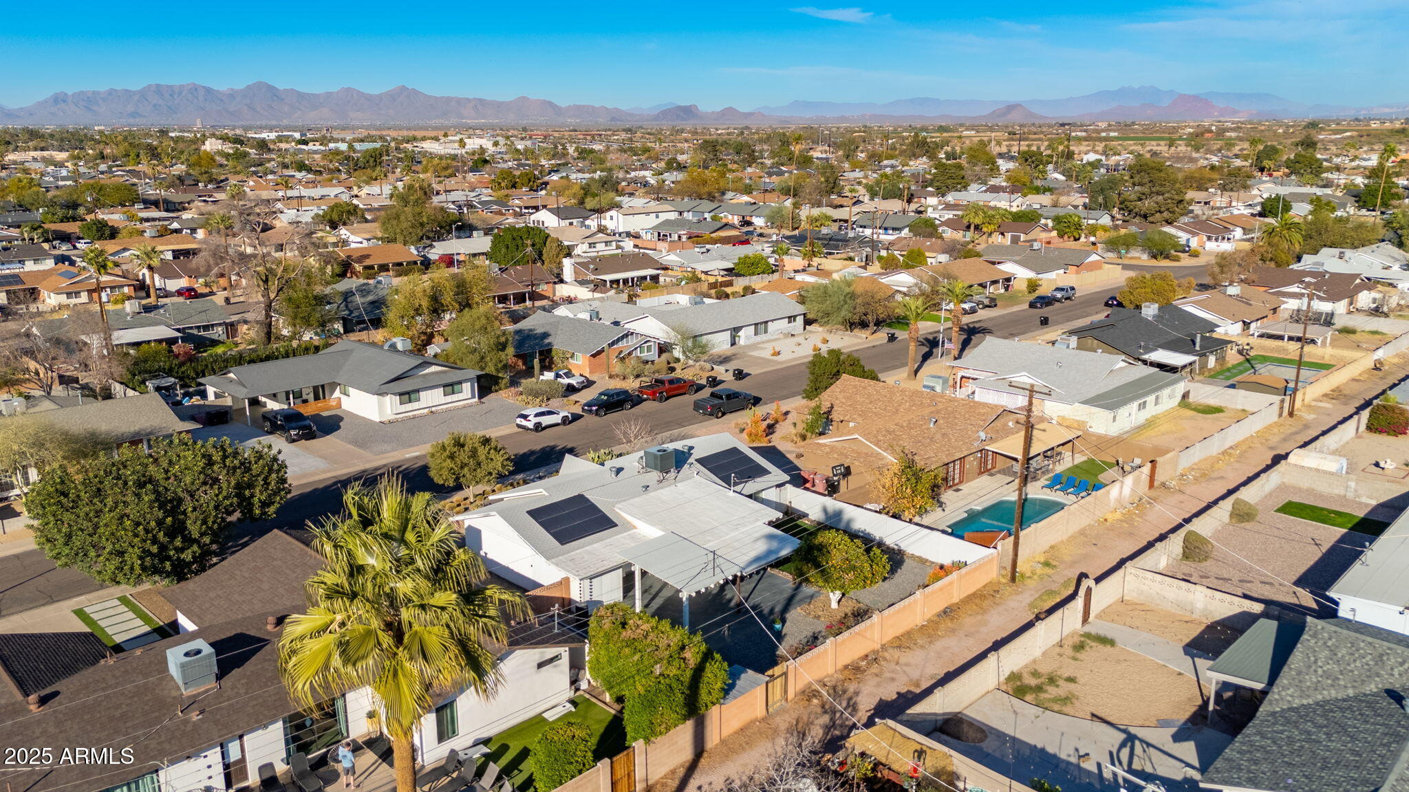 8443 E SHERIDAN Street