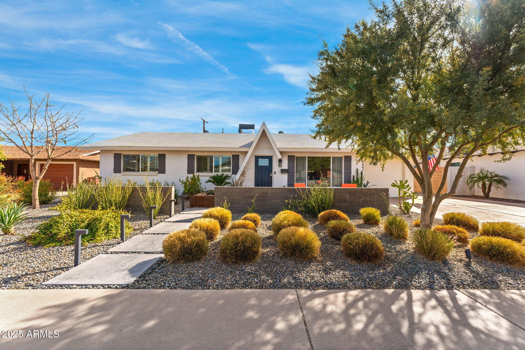 8443 E SHERIDAN Street