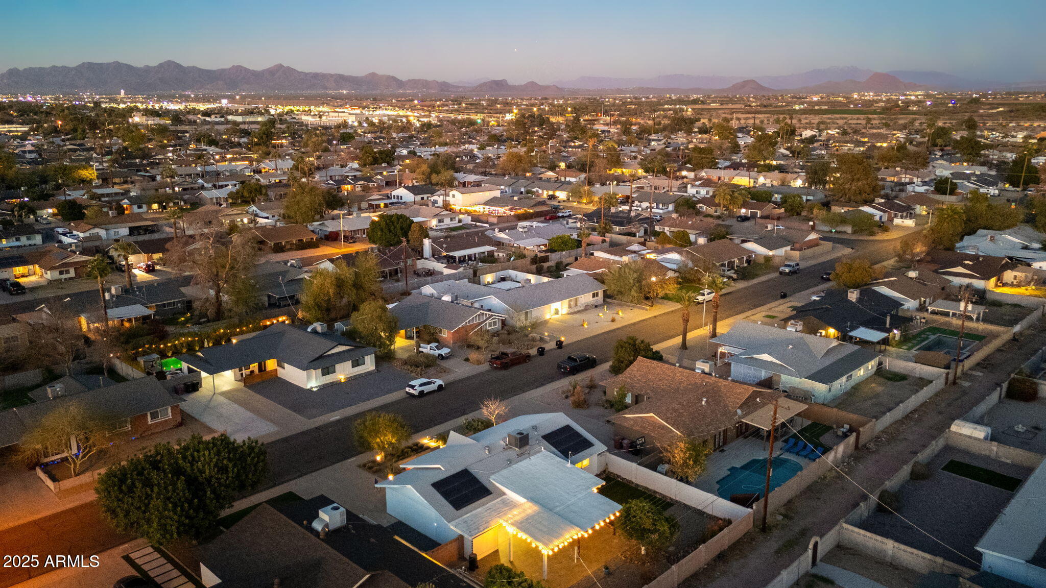 8443 E SHERIDAN Street