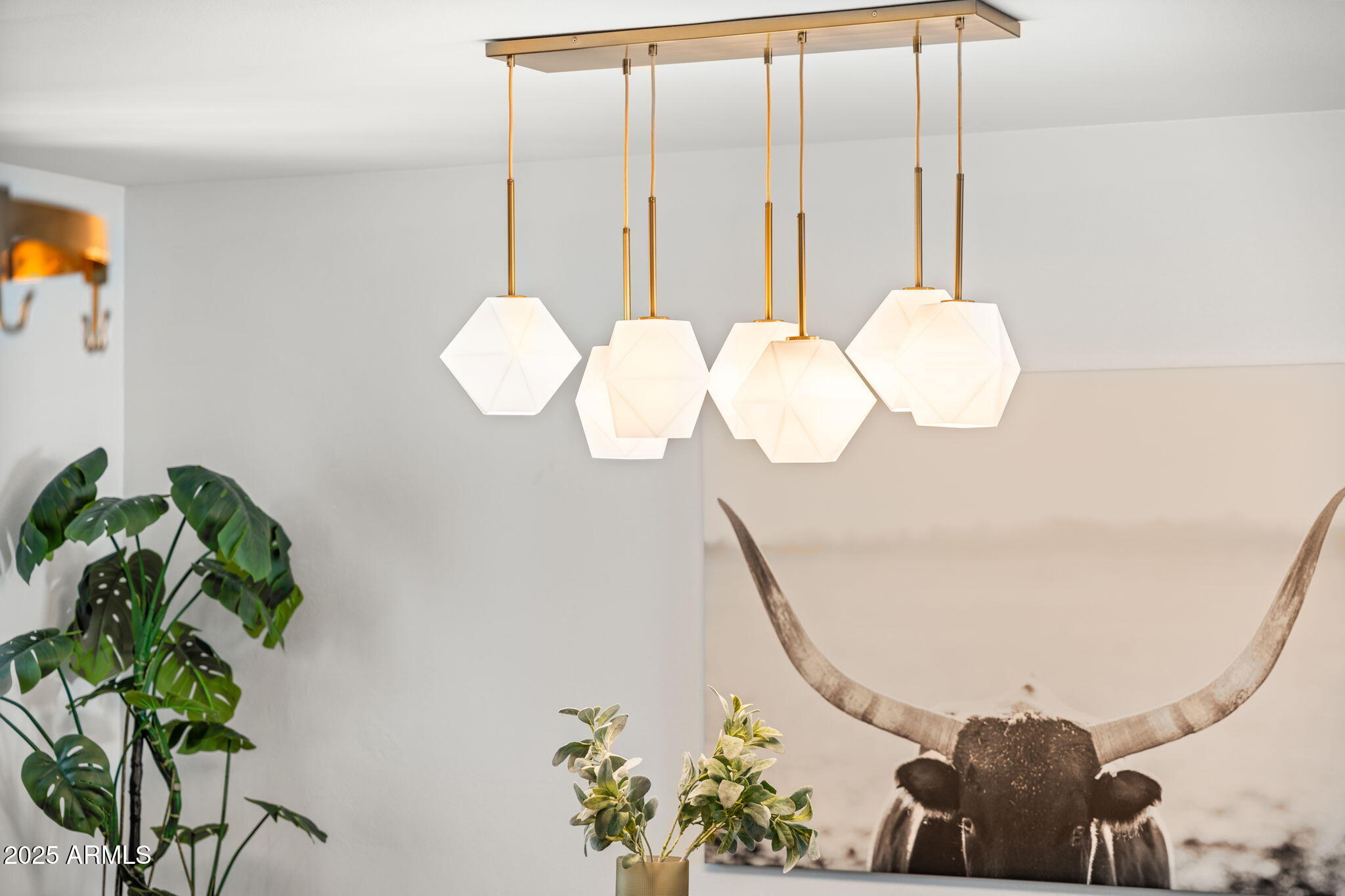 8443 E SHERIDAN Street