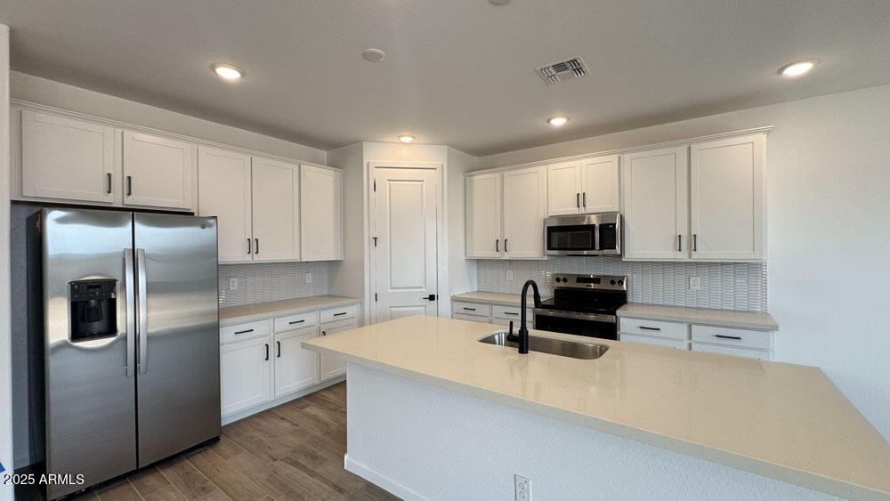 15761 W BERYL Avenue