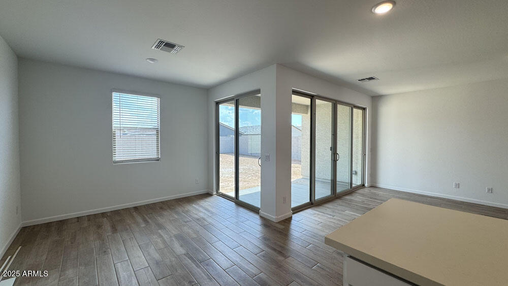 15761 W BERYL Avenue