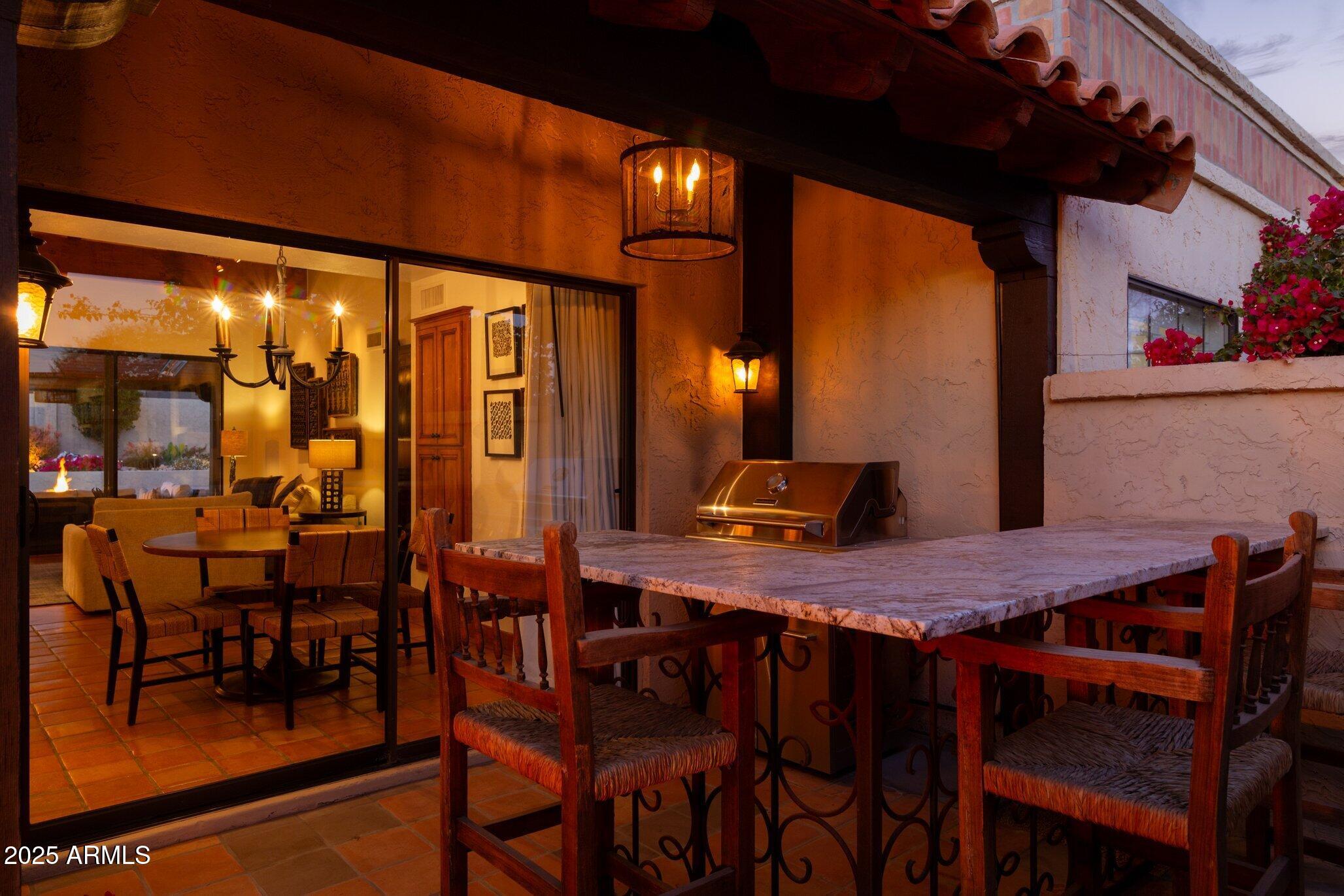 2548 E VERMONT Avenue