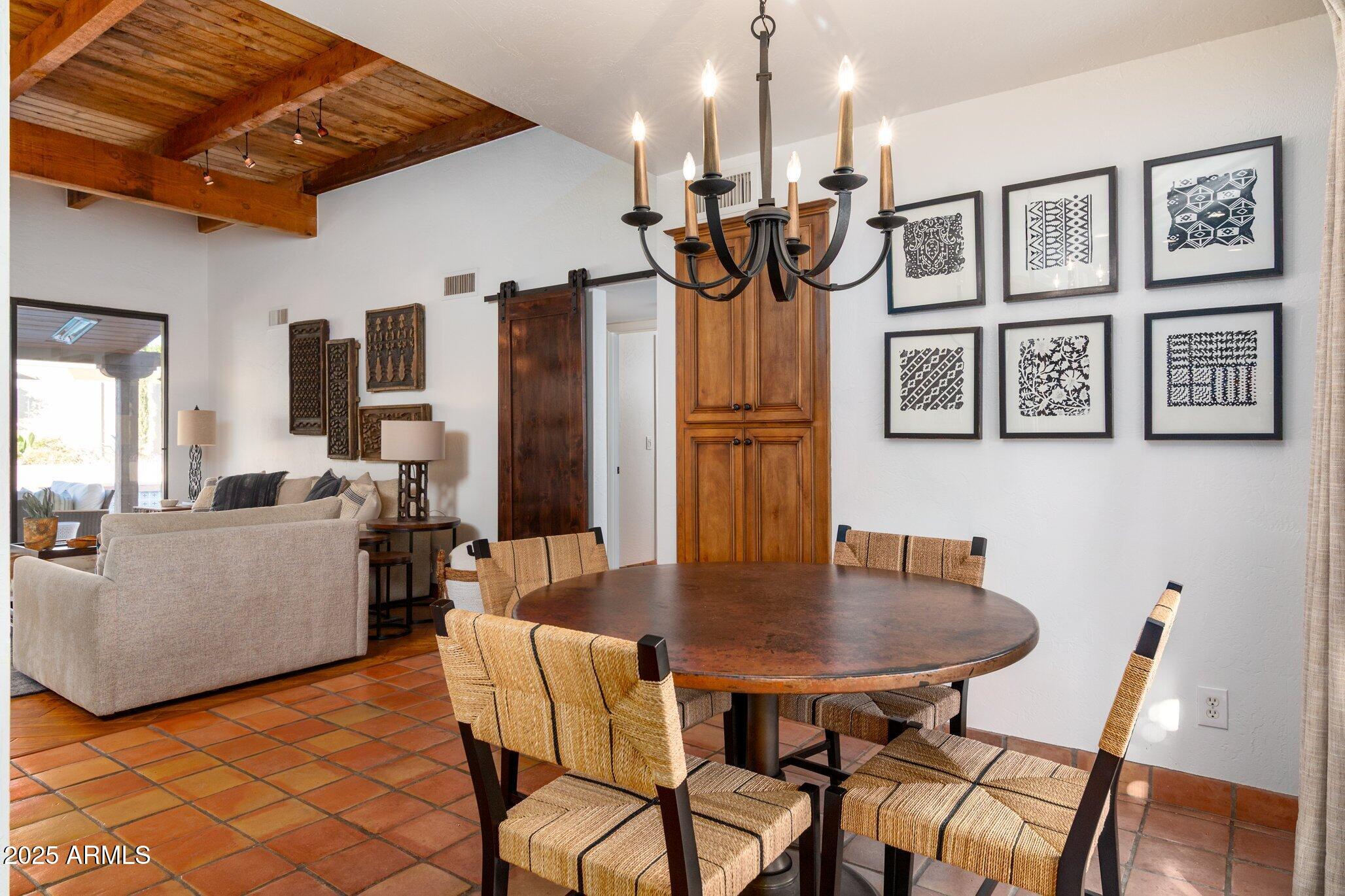 2548 E VERMONT Avenue