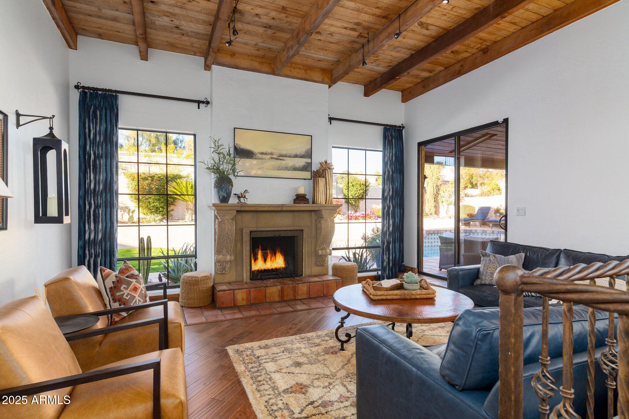 2548 E VERMONT Avenue