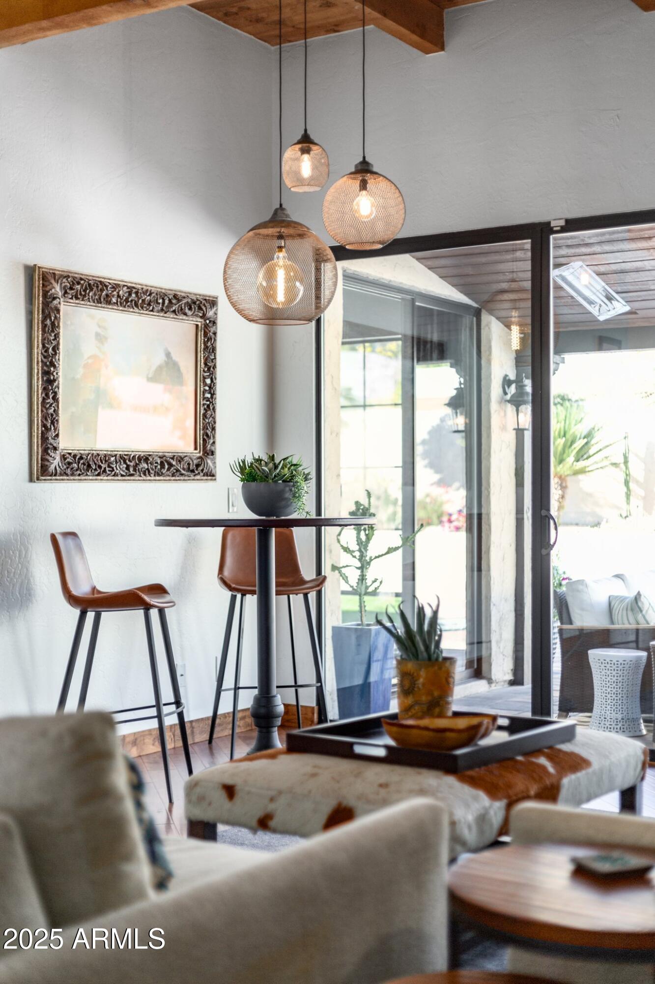 2548 E VERMONT Avenue