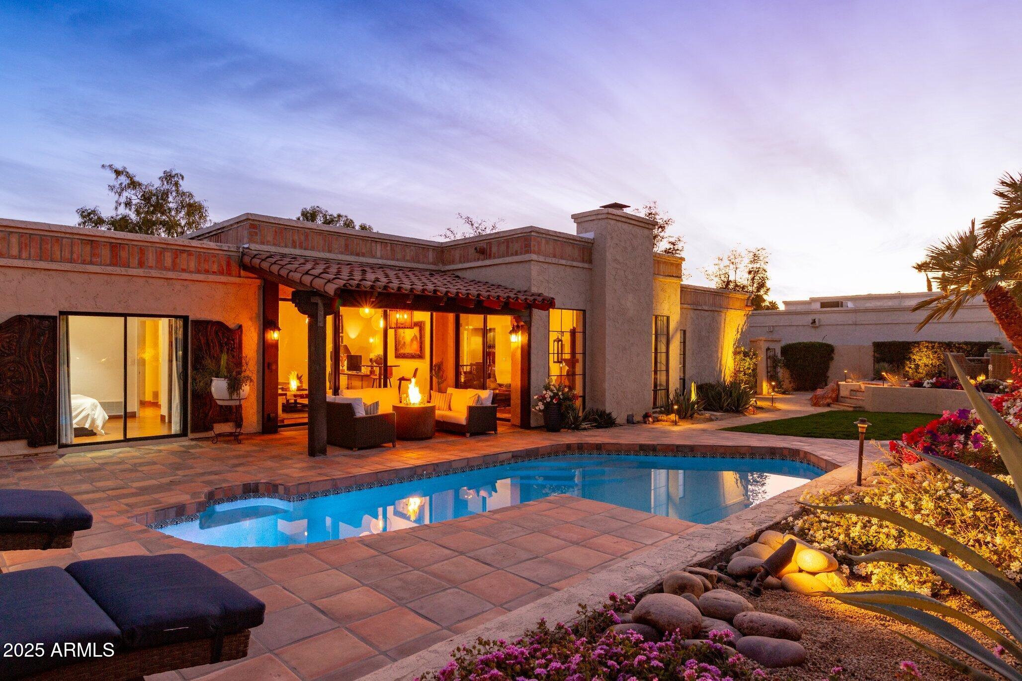 2548 E VERMONT Avenue