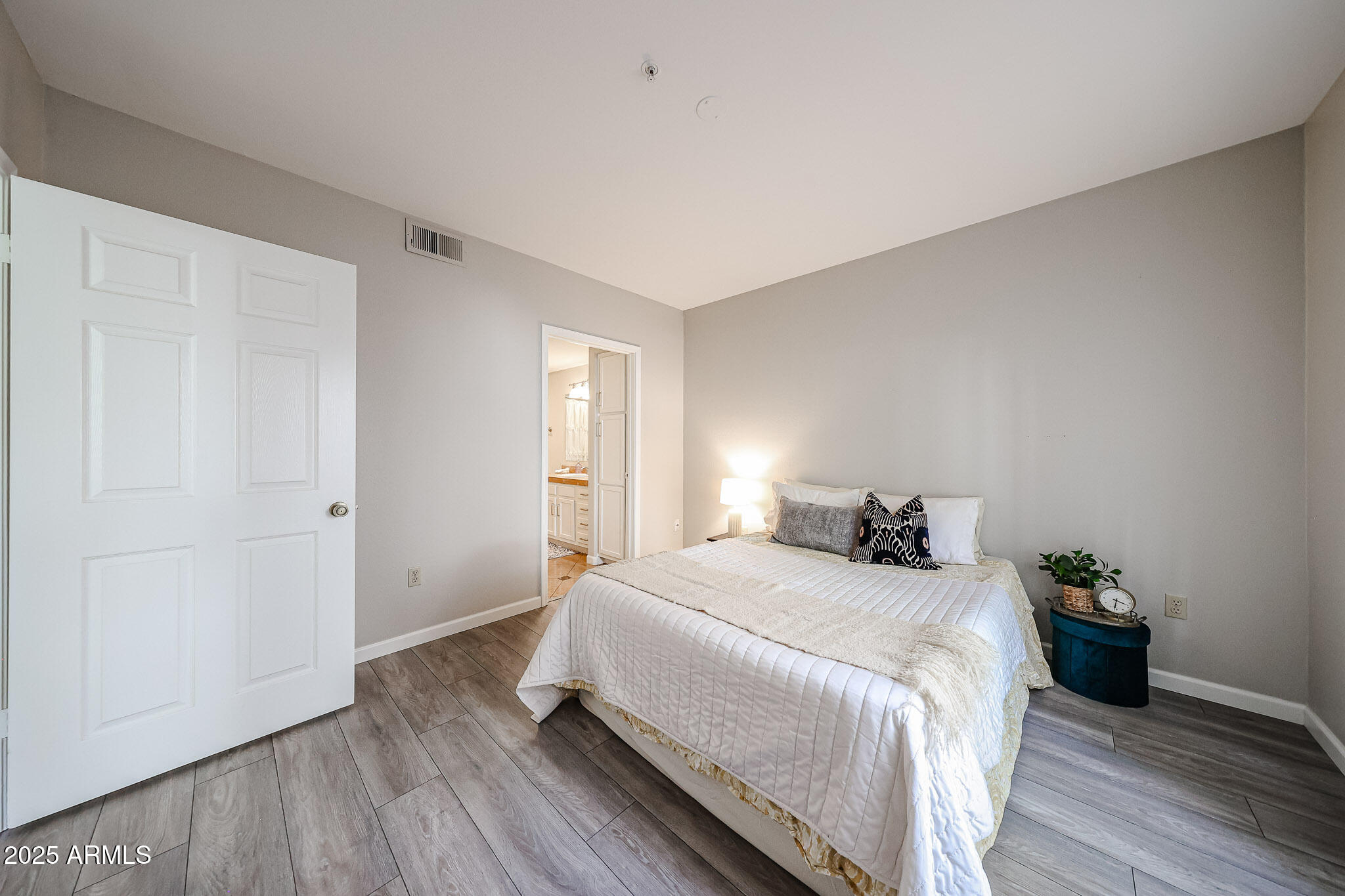 750 E NORTHERN Avenue # 1079