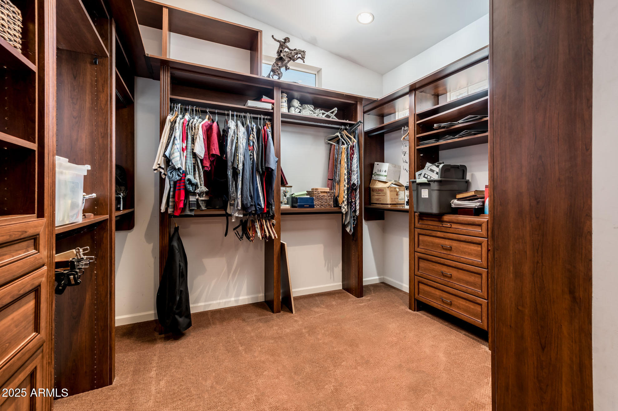 220 W SAN JUAN Avenue