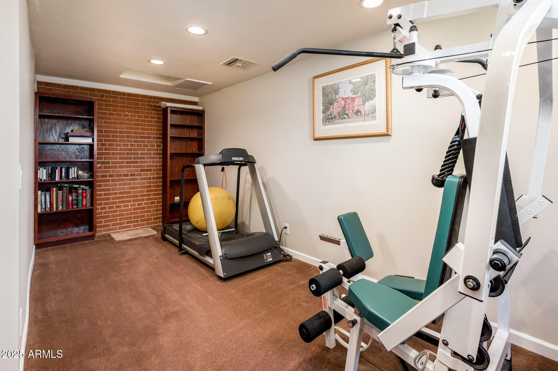 220 W SAN JUAN Avenue