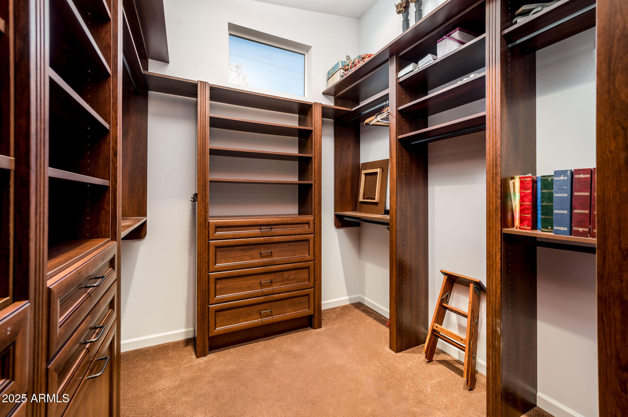 220 W SAN JUAN Avenue