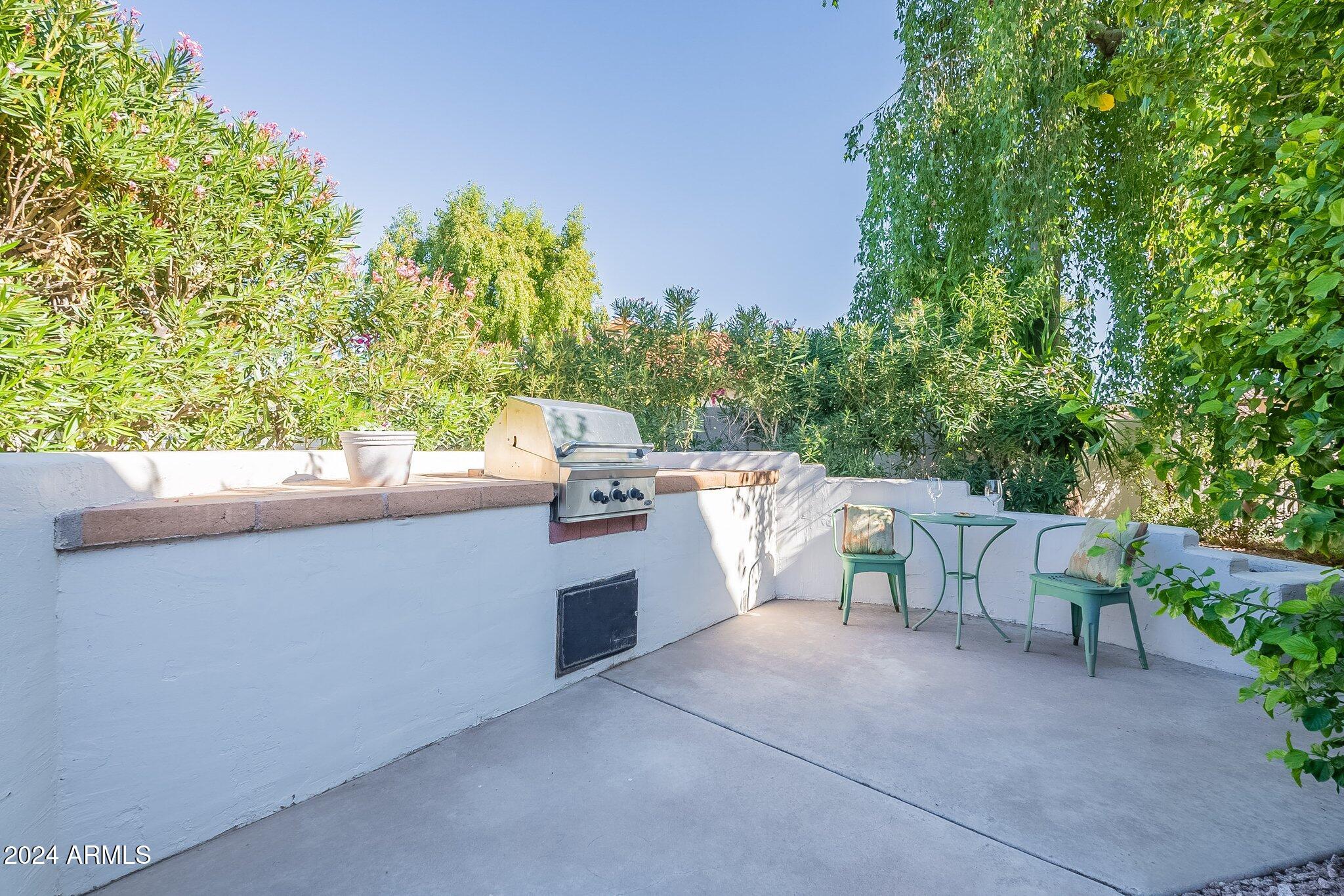 9798 E CINNABAR Avenue