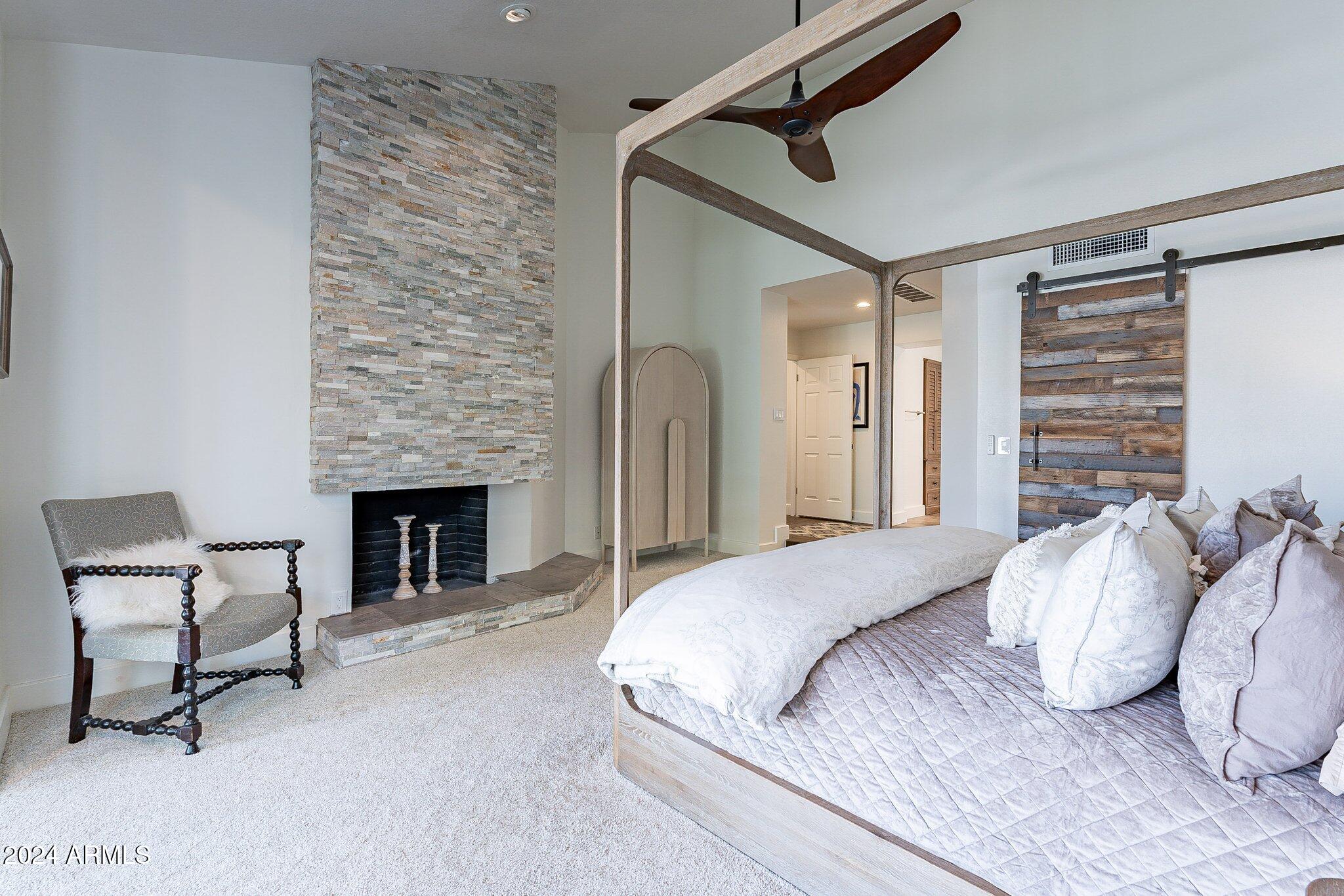 9798 E CINNABAR Avenue