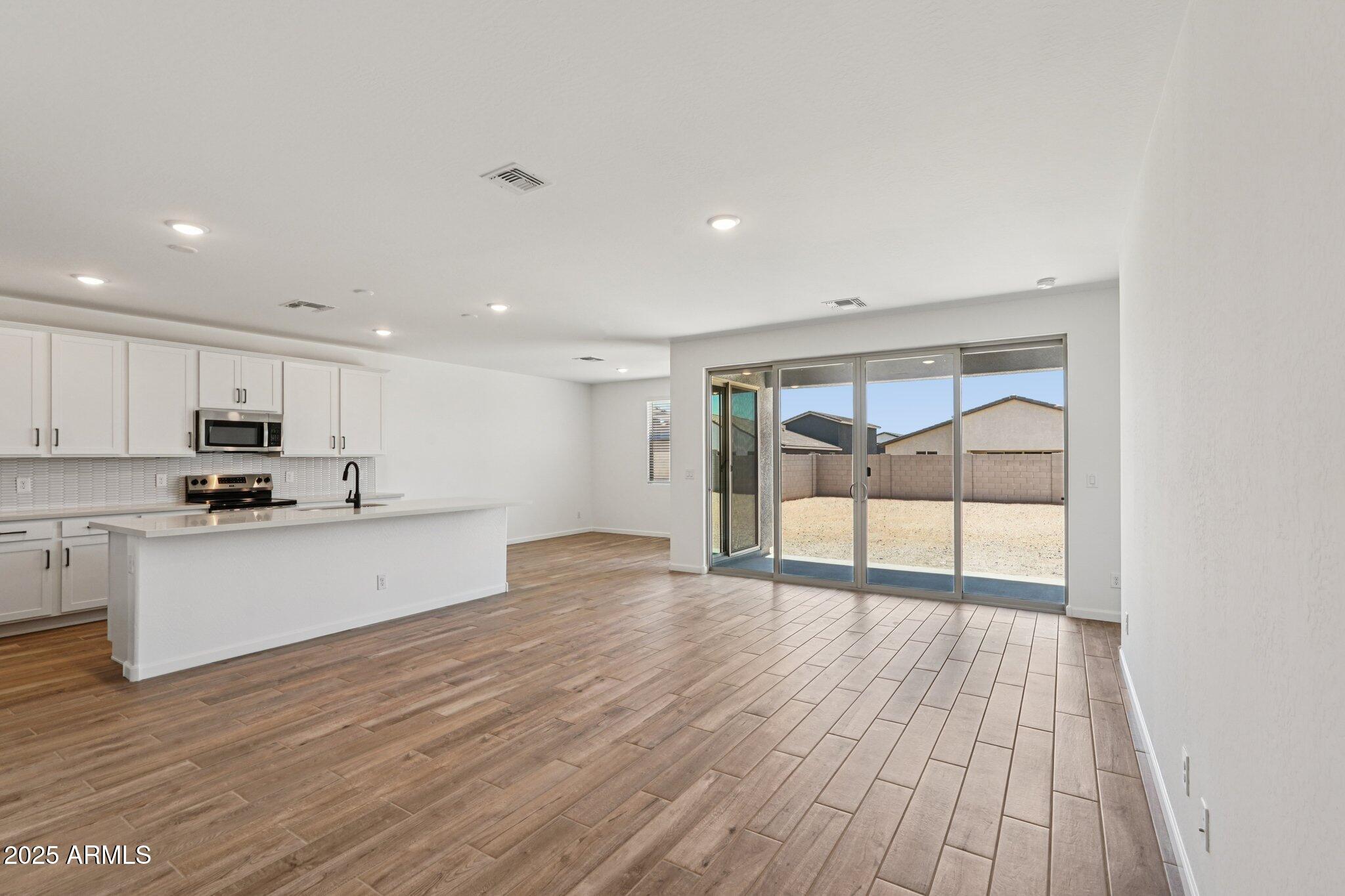 15769 W BERYL Avenue